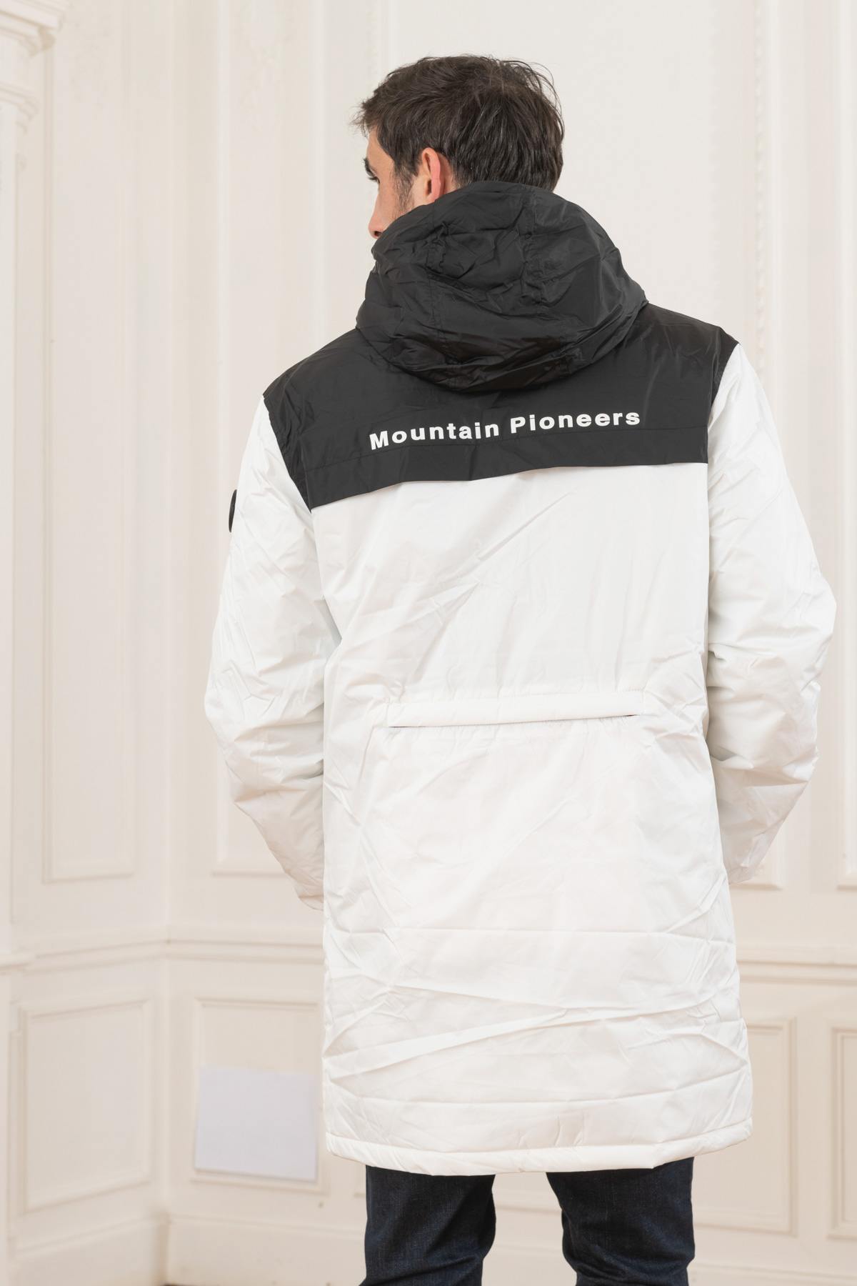 White and black technical parka - Image n°3