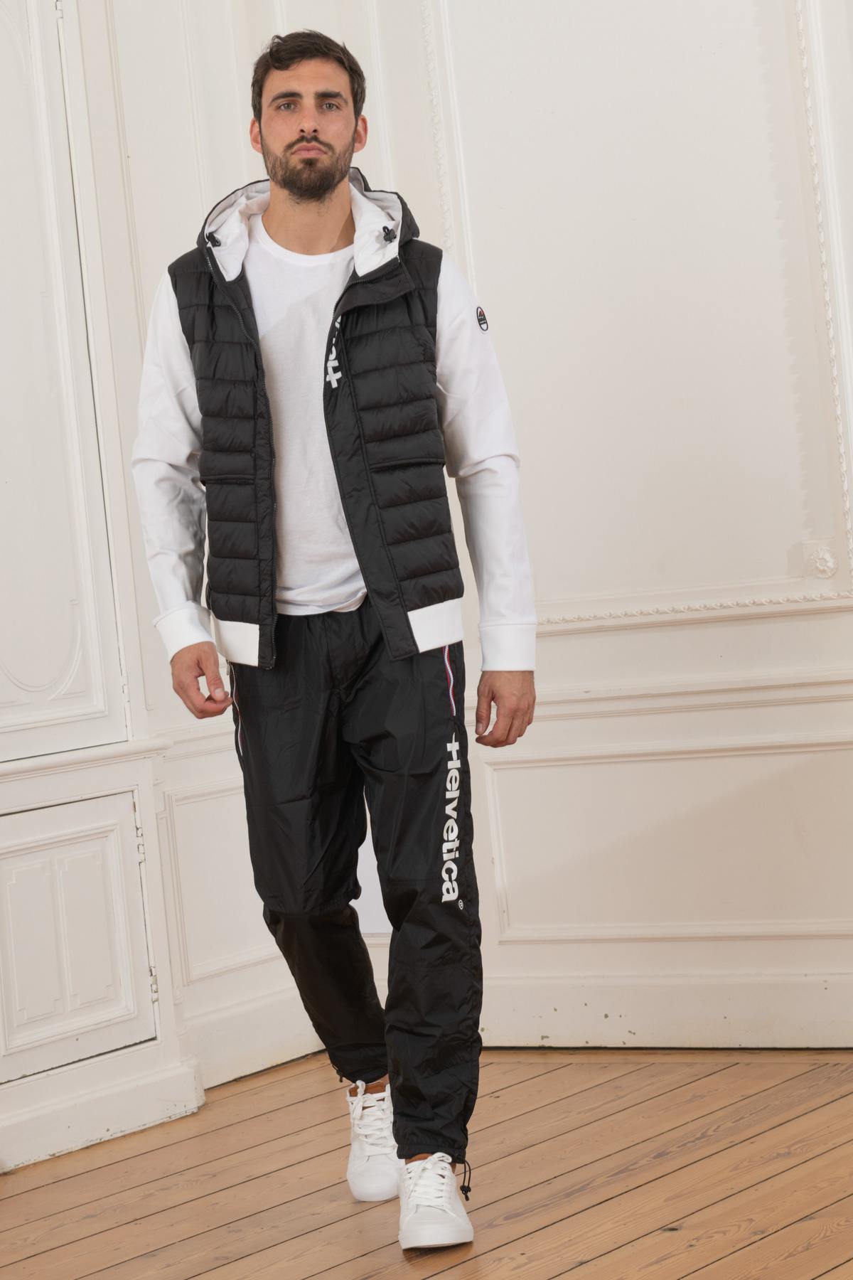 White and black bi-material quilted down jacket - Image n°2