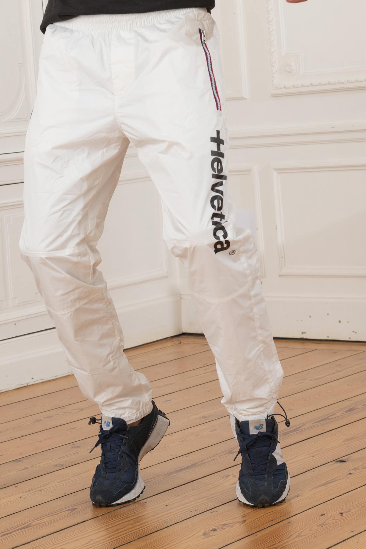 Plain White Sweatpants - Image n°4