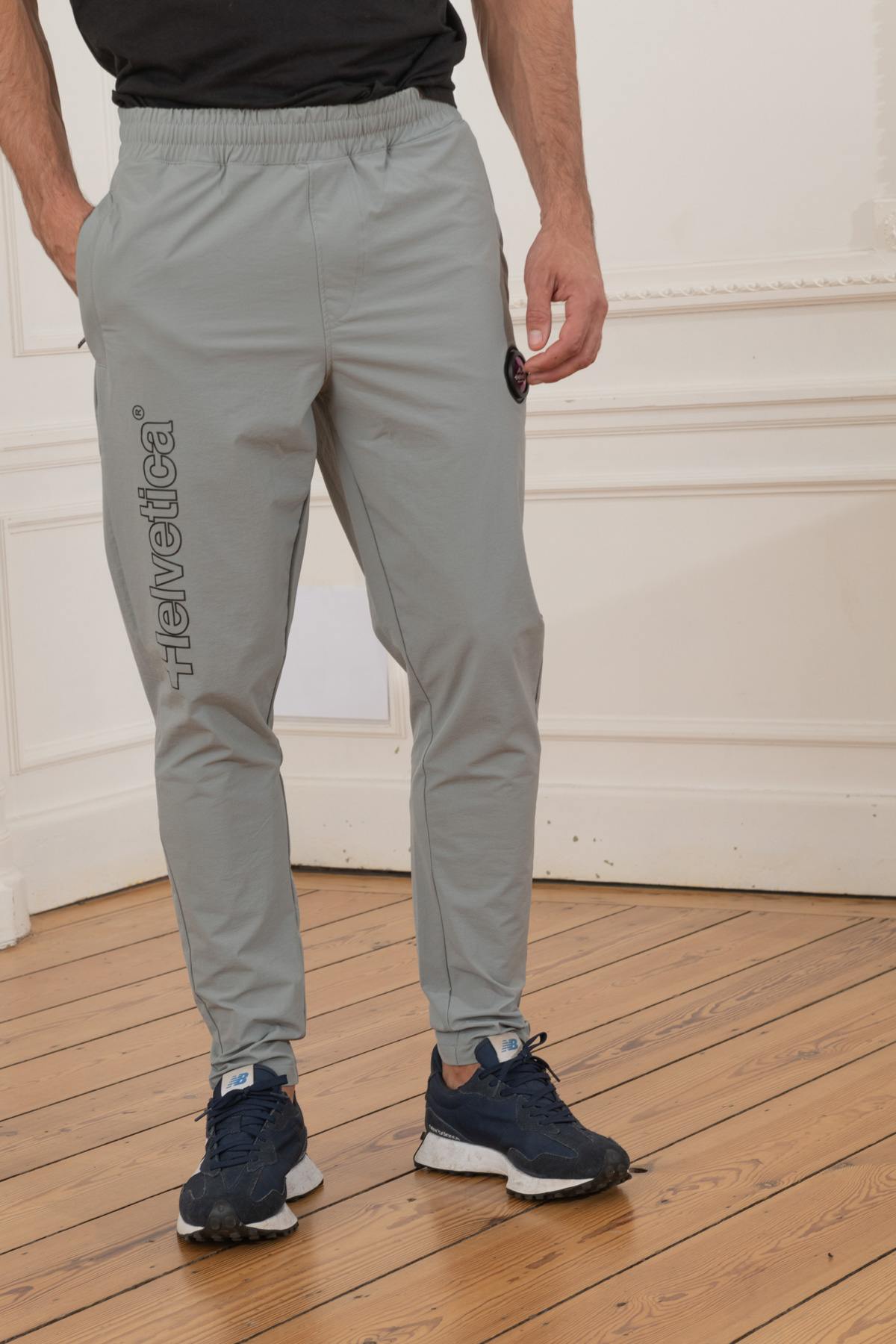 Gray sweatpants - Image n°5