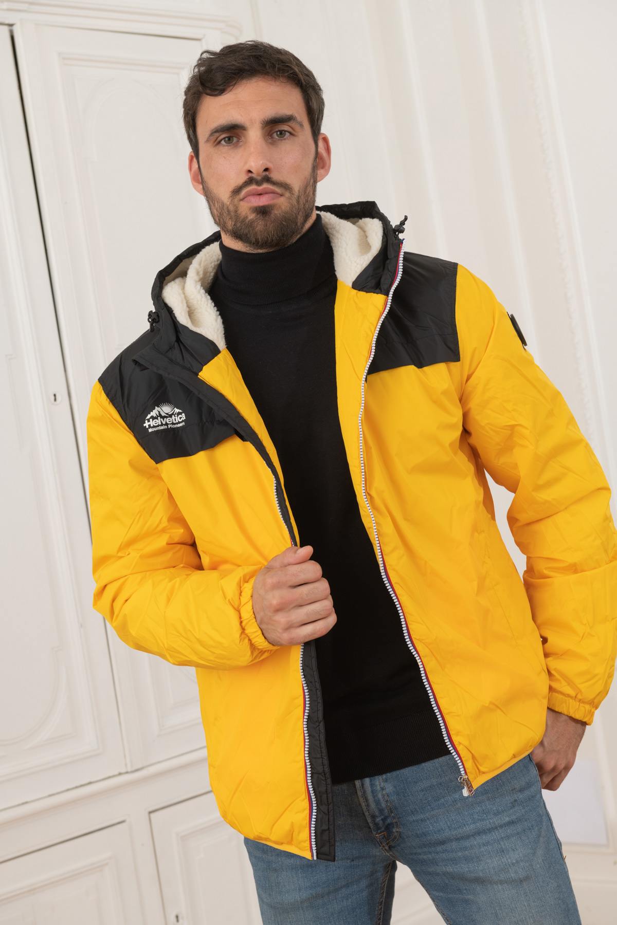 Yellow and black waterproof jacket - Image n°6