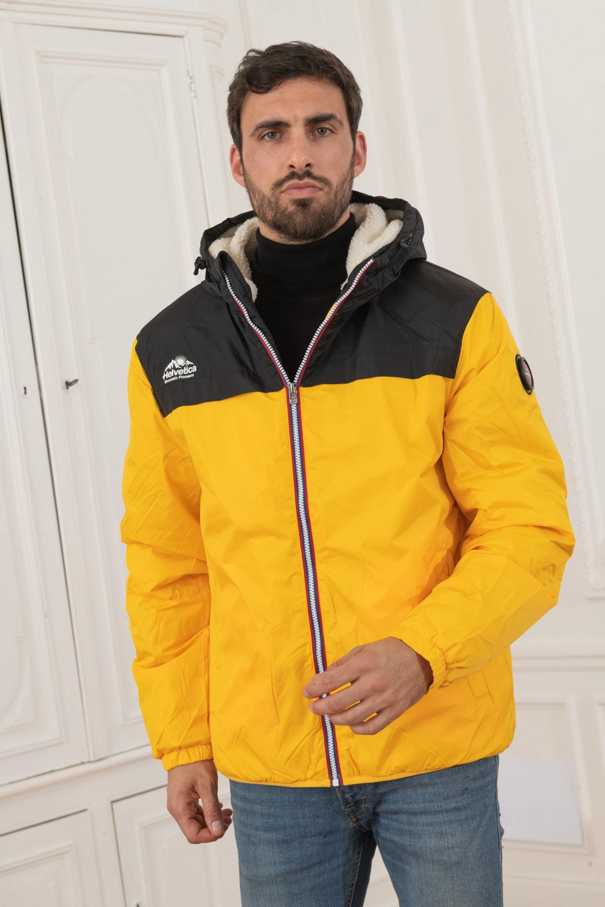 Yellow and black waterproof jacket - Image n°3