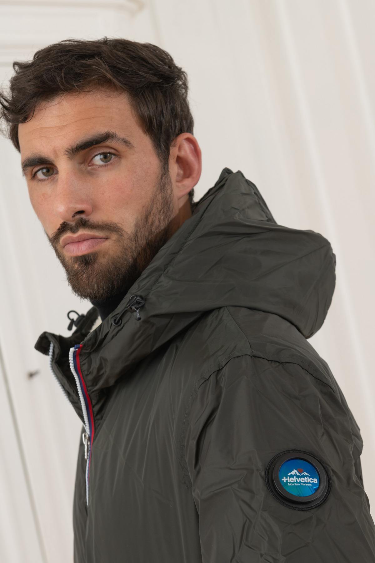 Green waterproof technical parka - Image n°7