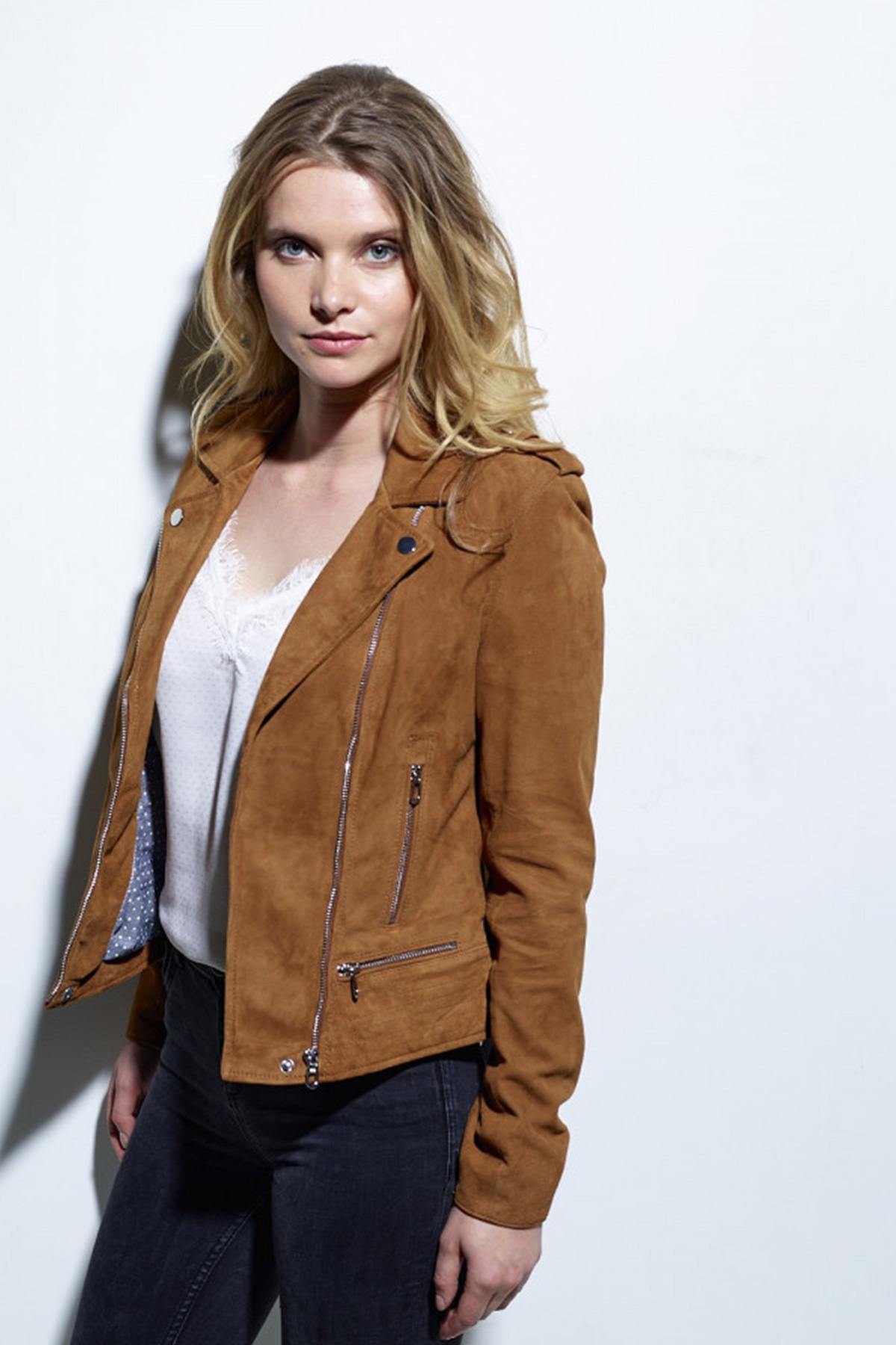 Biker style jacket in cognac suede goatskin - Image n°6