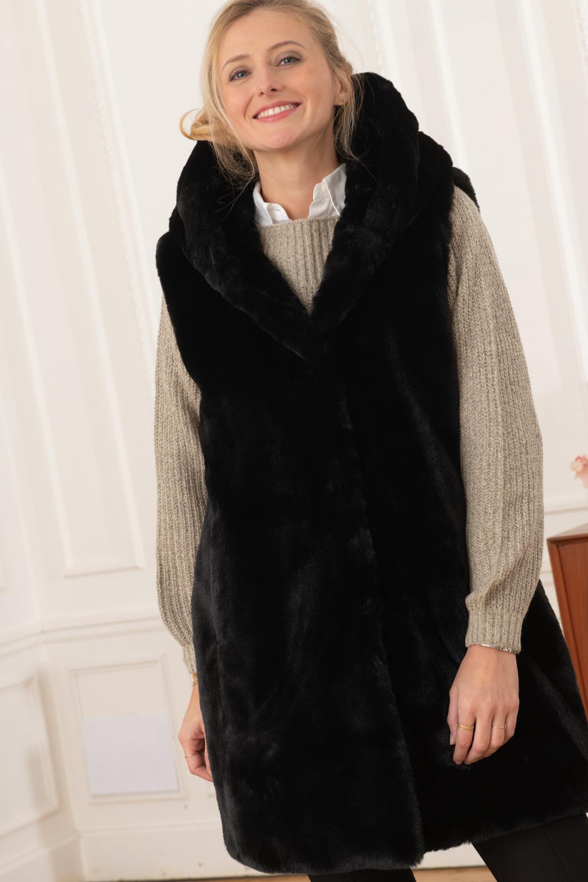 Long black faux fur - Image n°1