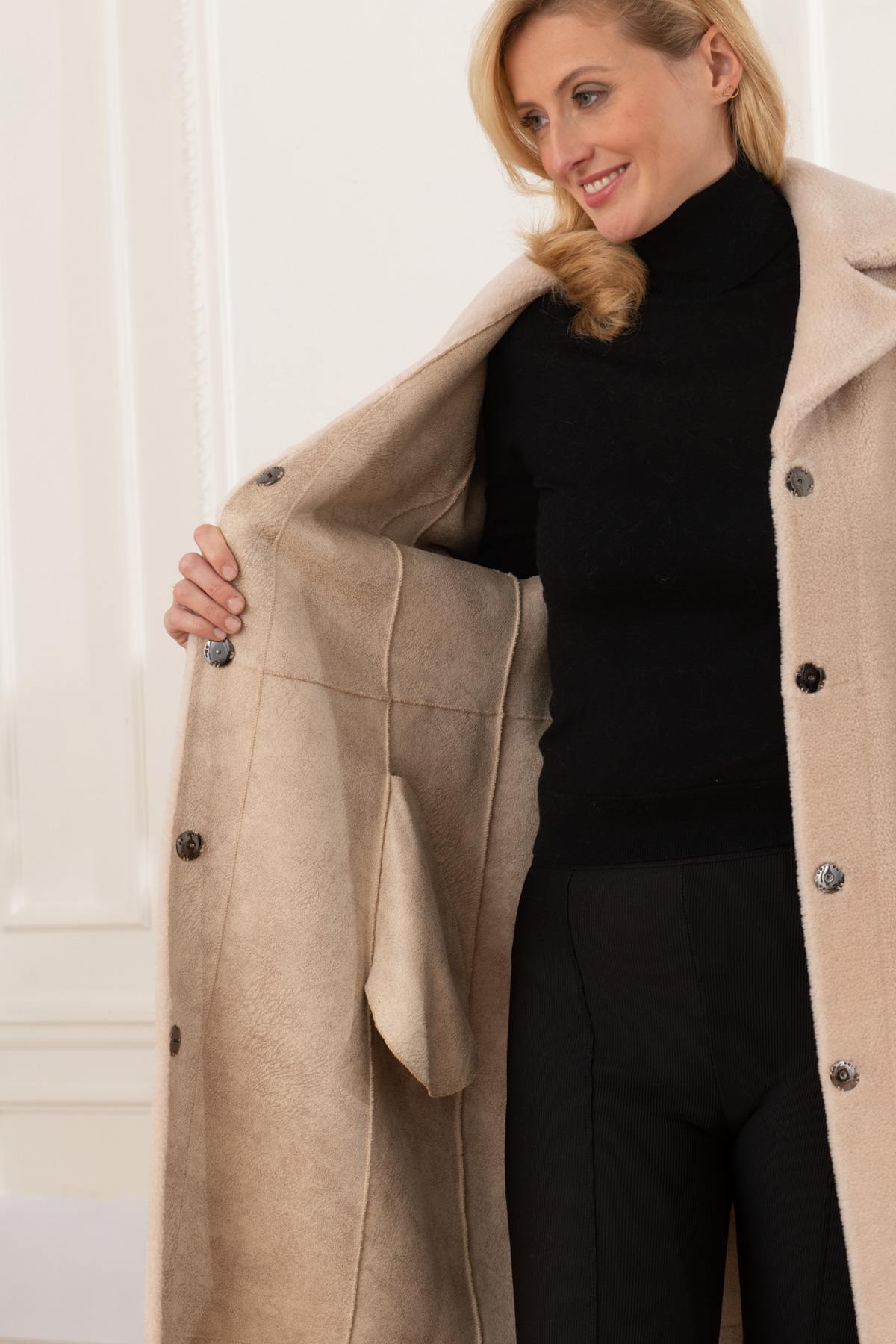 Reversible faux sheepskin wool coat - Image n°6