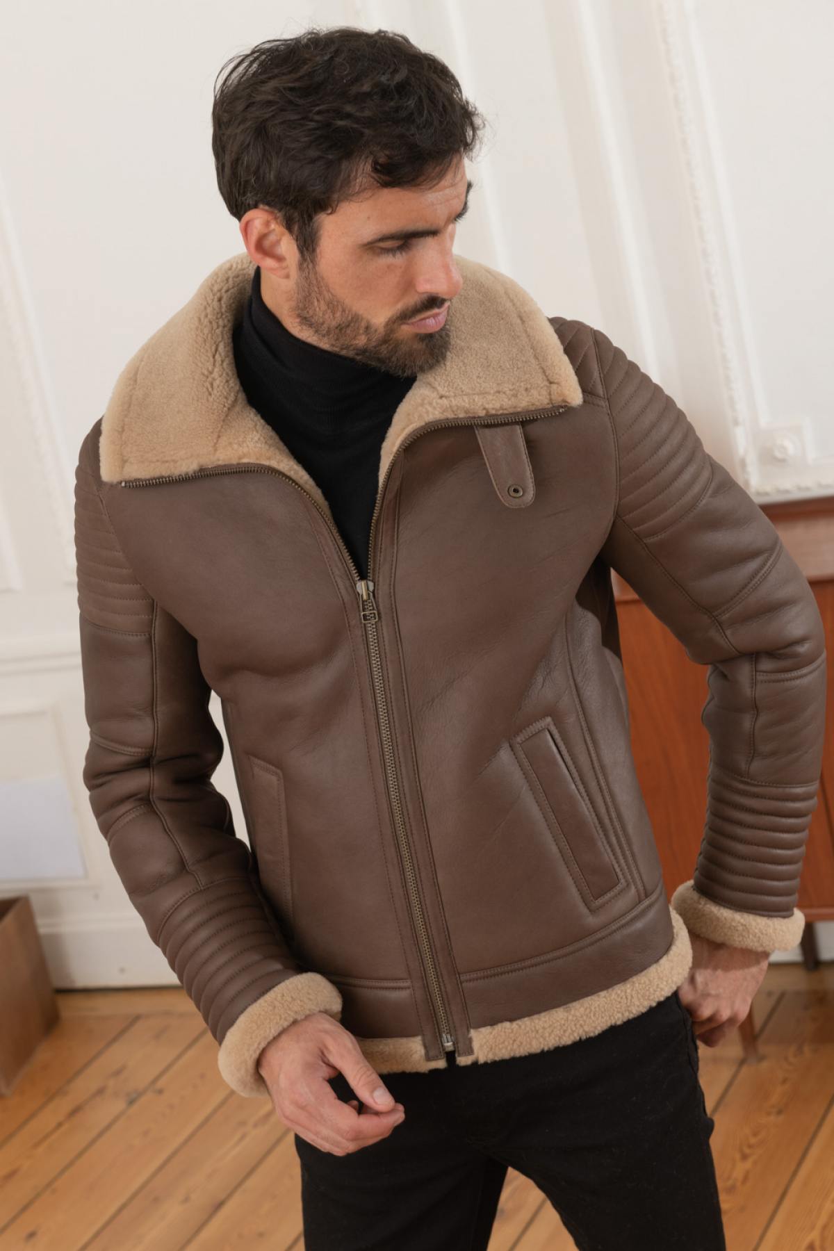 Chic brown shearling bomber jacket - Image n°2