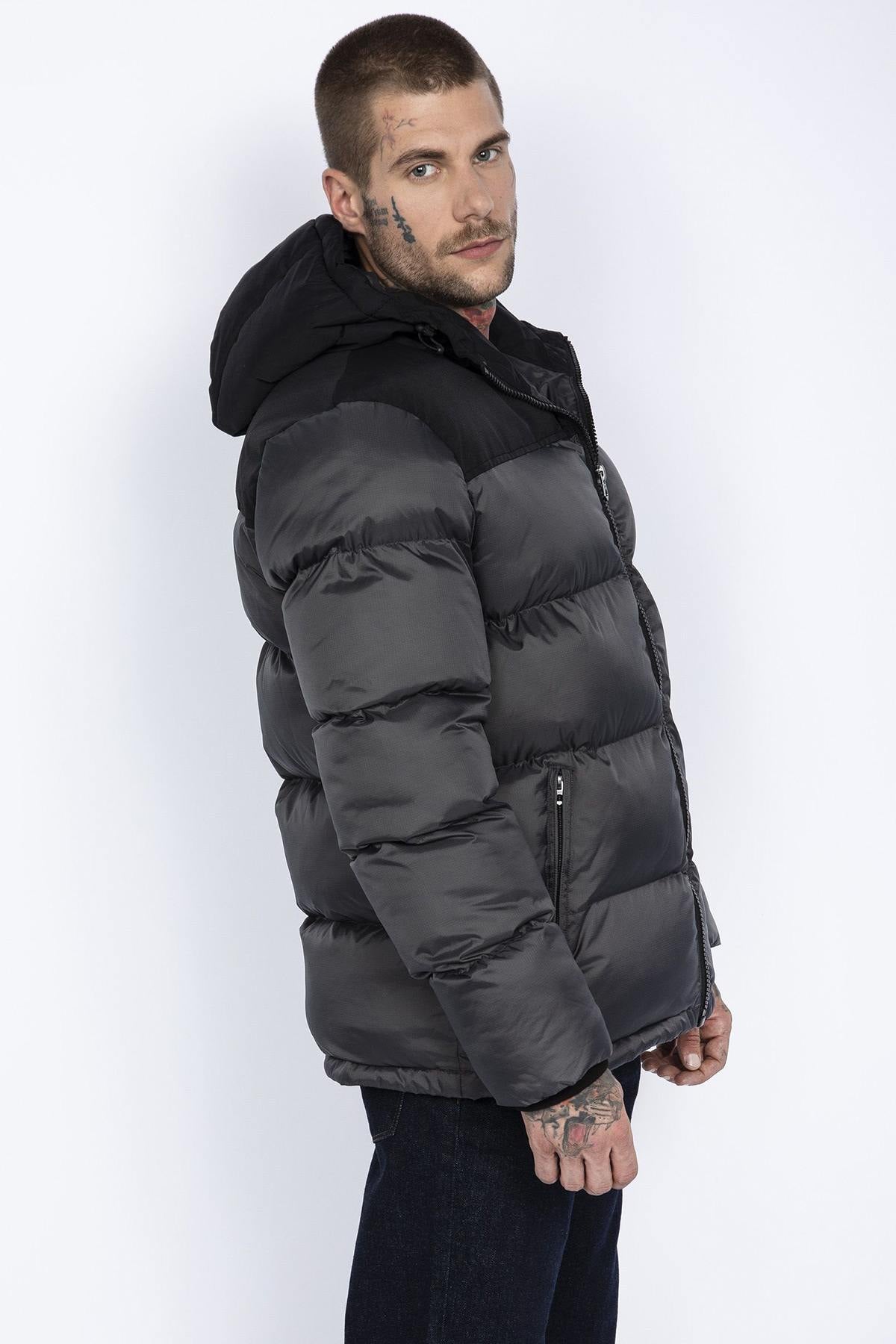 Two-tone gray and black hooded down jacket - Image n°2