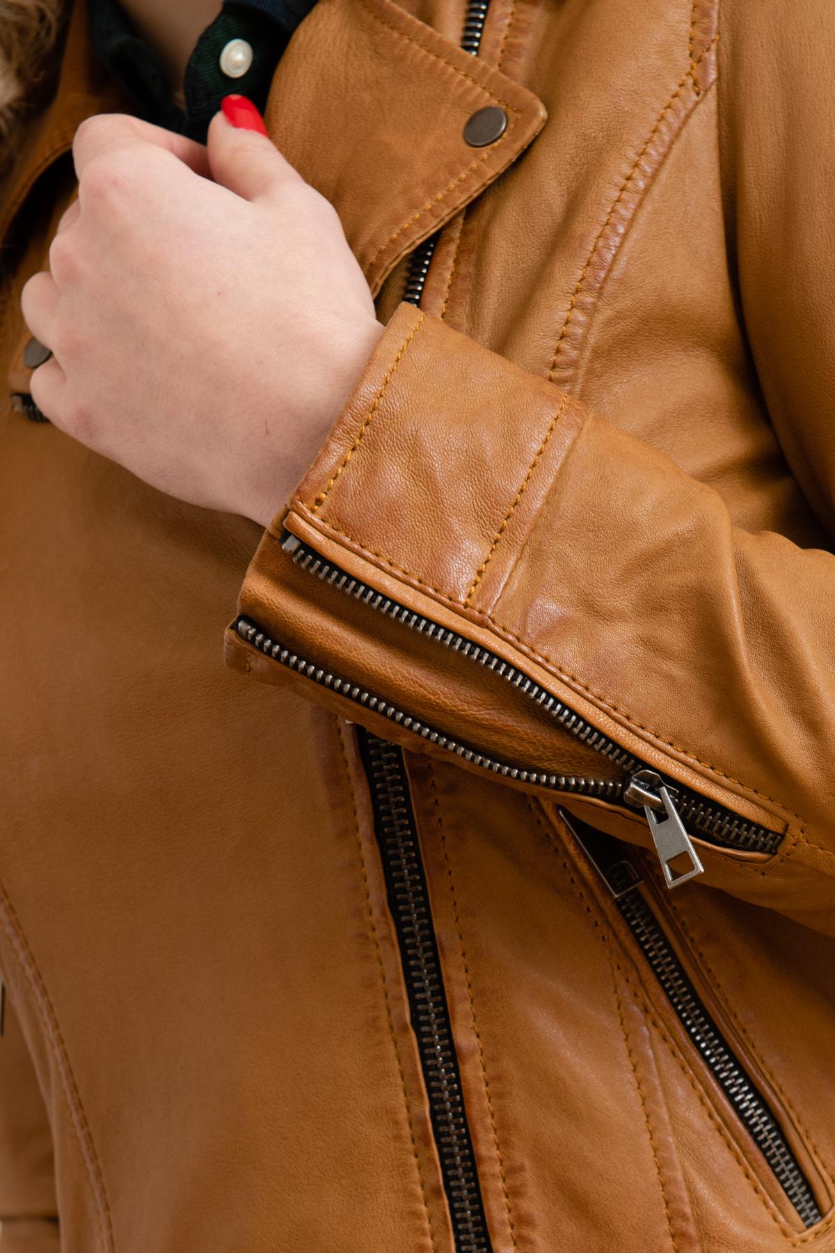 Perfecto cut leather jacket in beige leather - Image n°8