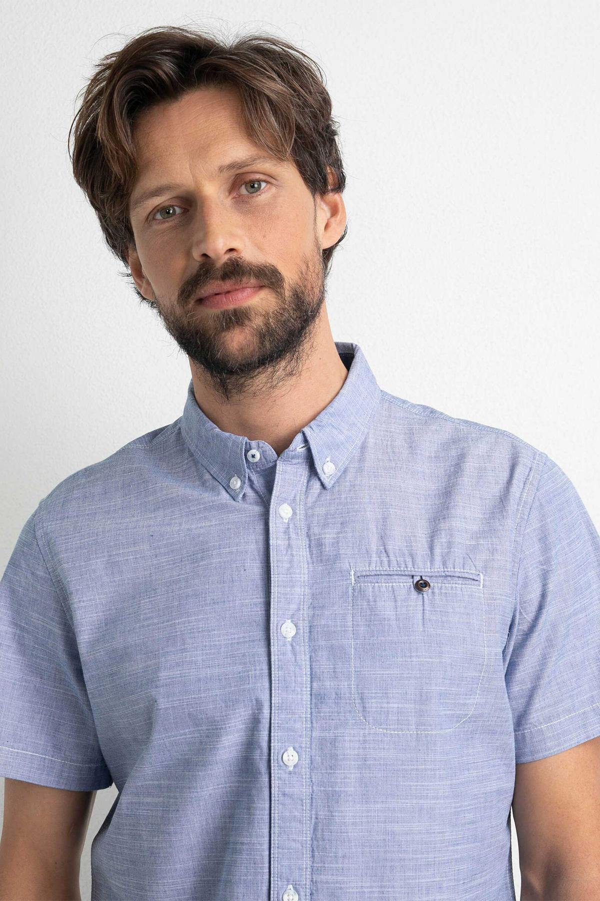 Men's blue short-sleeved shirt - Image n°4