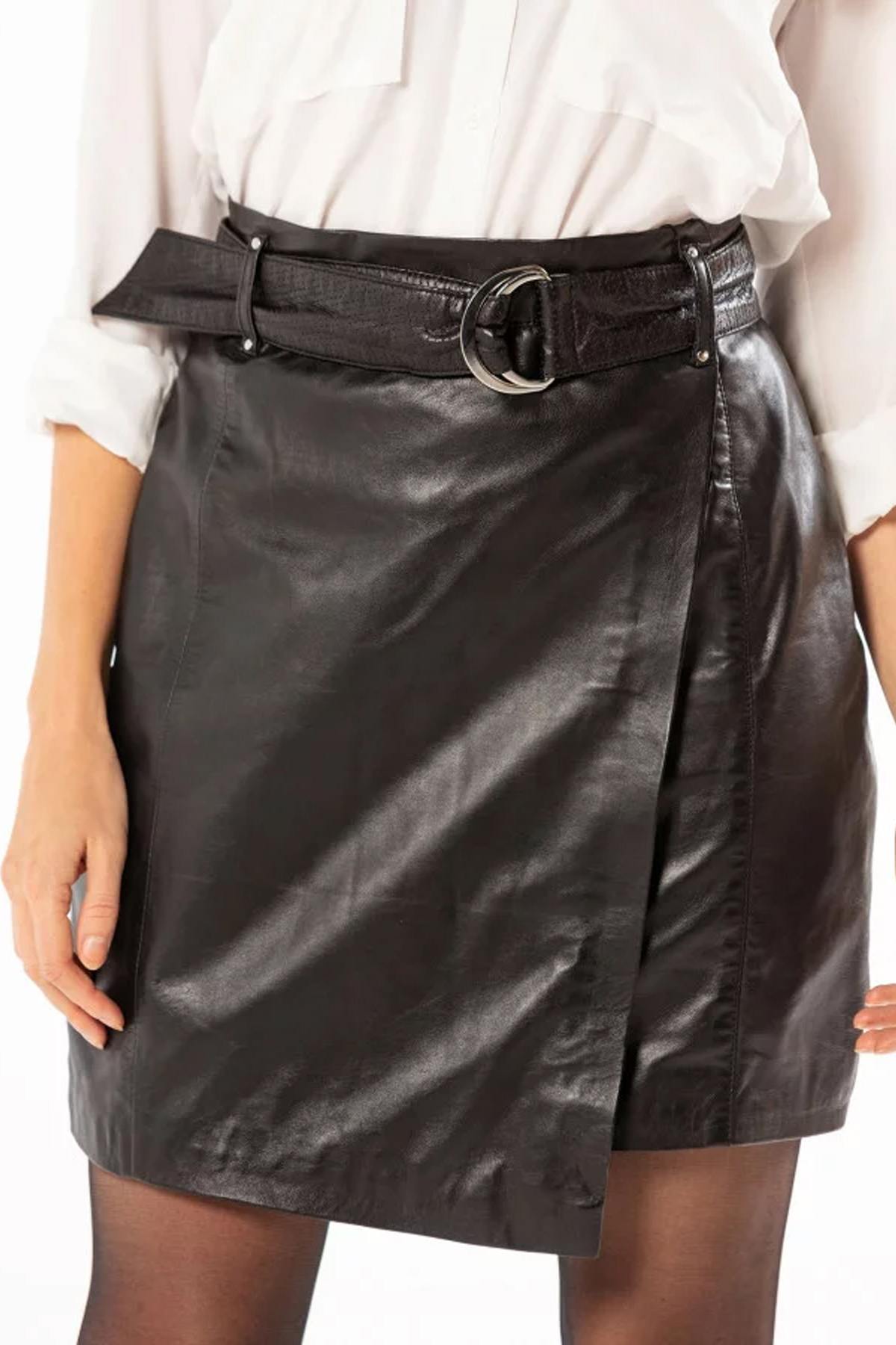 Black lambskin wrap skirt - Image n°4