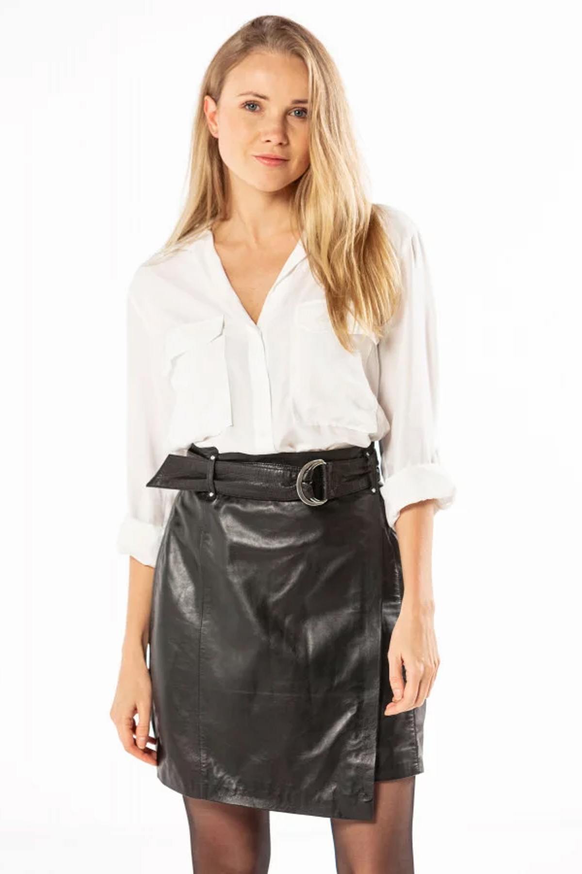 Black lambskin wrap skirt - Image n°5