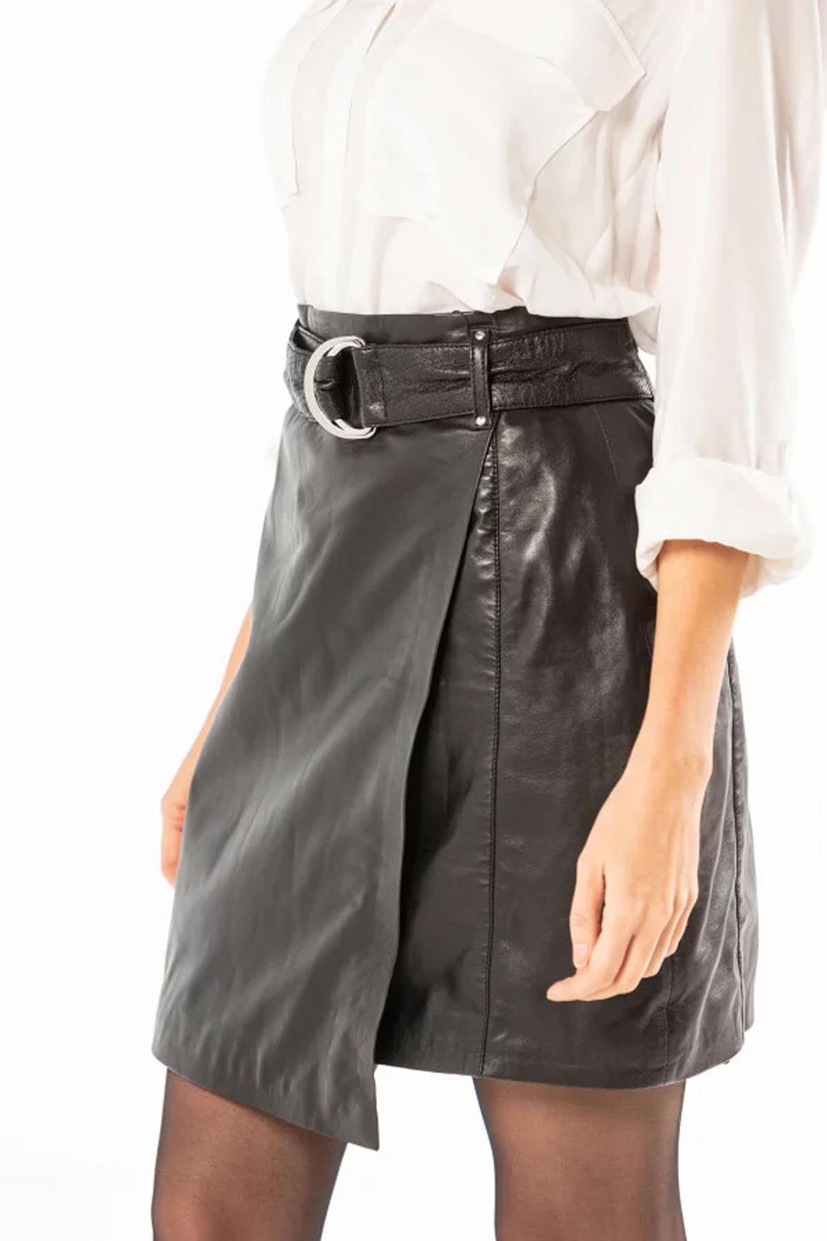 Black lambskin wrap skirt - Image n°2