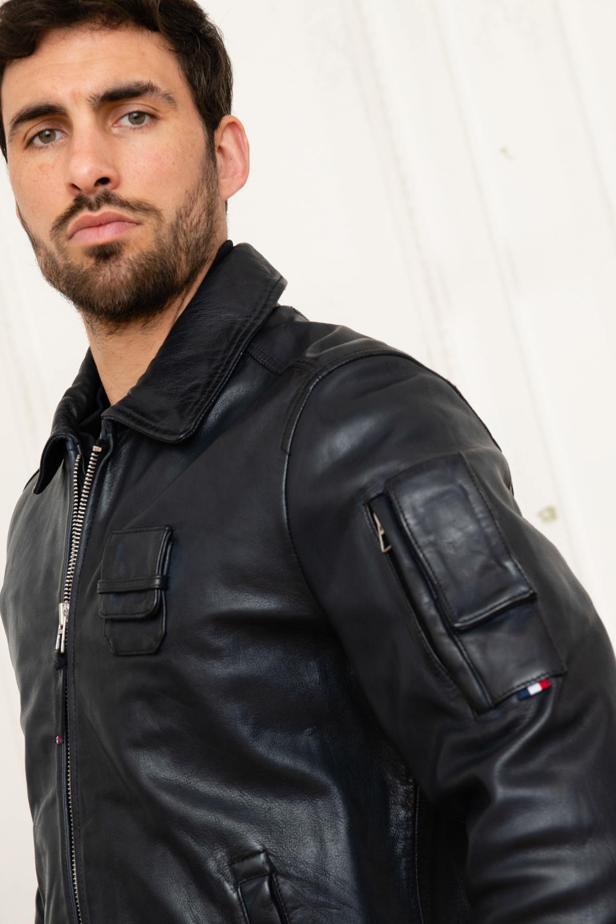 Navy blue pilot jacket from the Patrouille de France - Image n°11