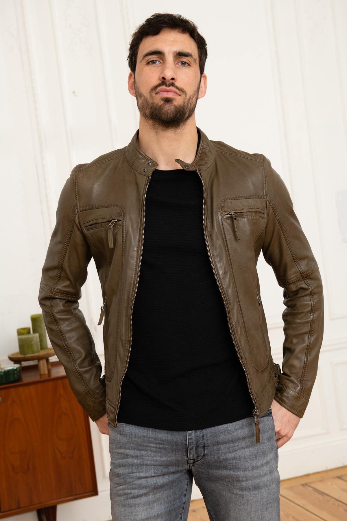 Brown leather jacket with mandarin collar - Image n°3