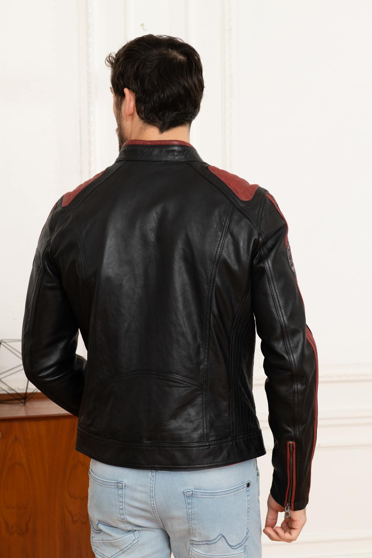 Black and red racing jacket - Image n°6