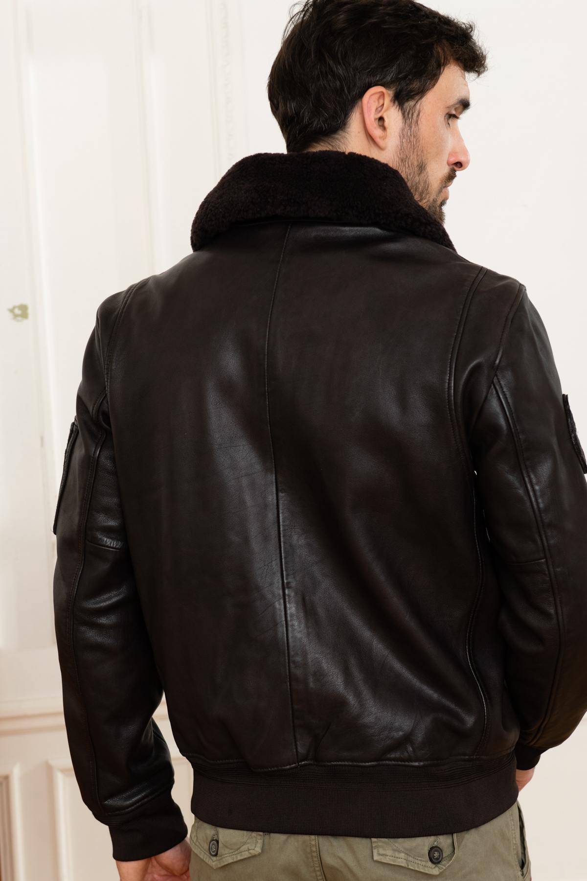 Aviator leather jacket from the French patrol - Image n°6