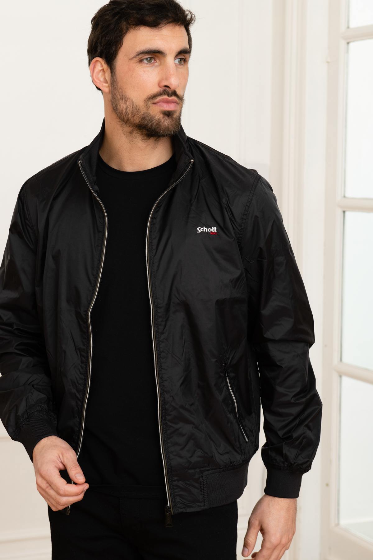 Men's black polyester jacket - Image n°3