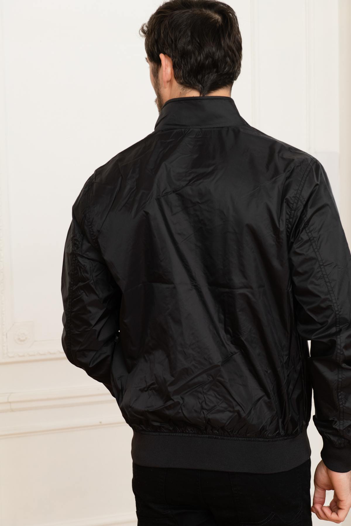 Men's black polyester jacket - Image n°5