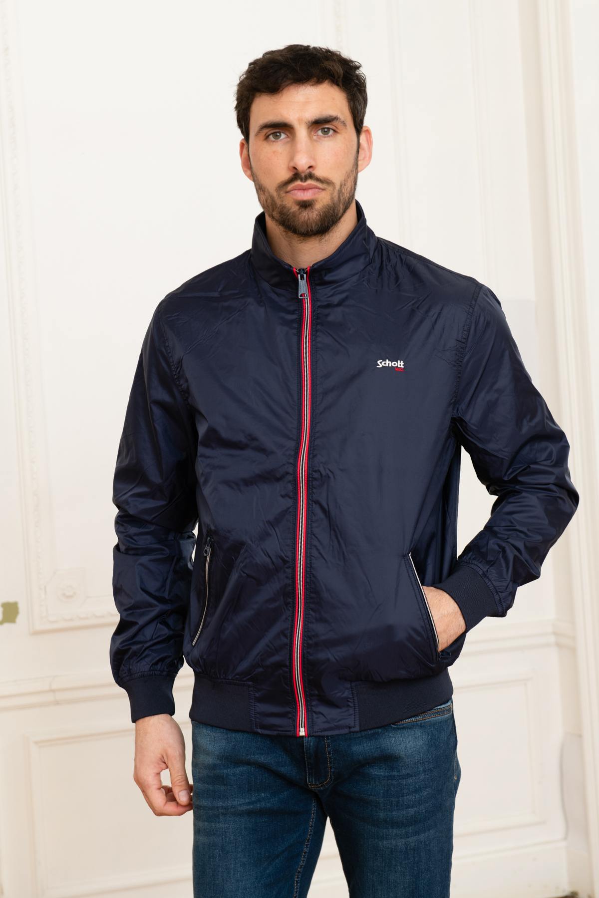 Navy windbreaker jacket - Image n°1