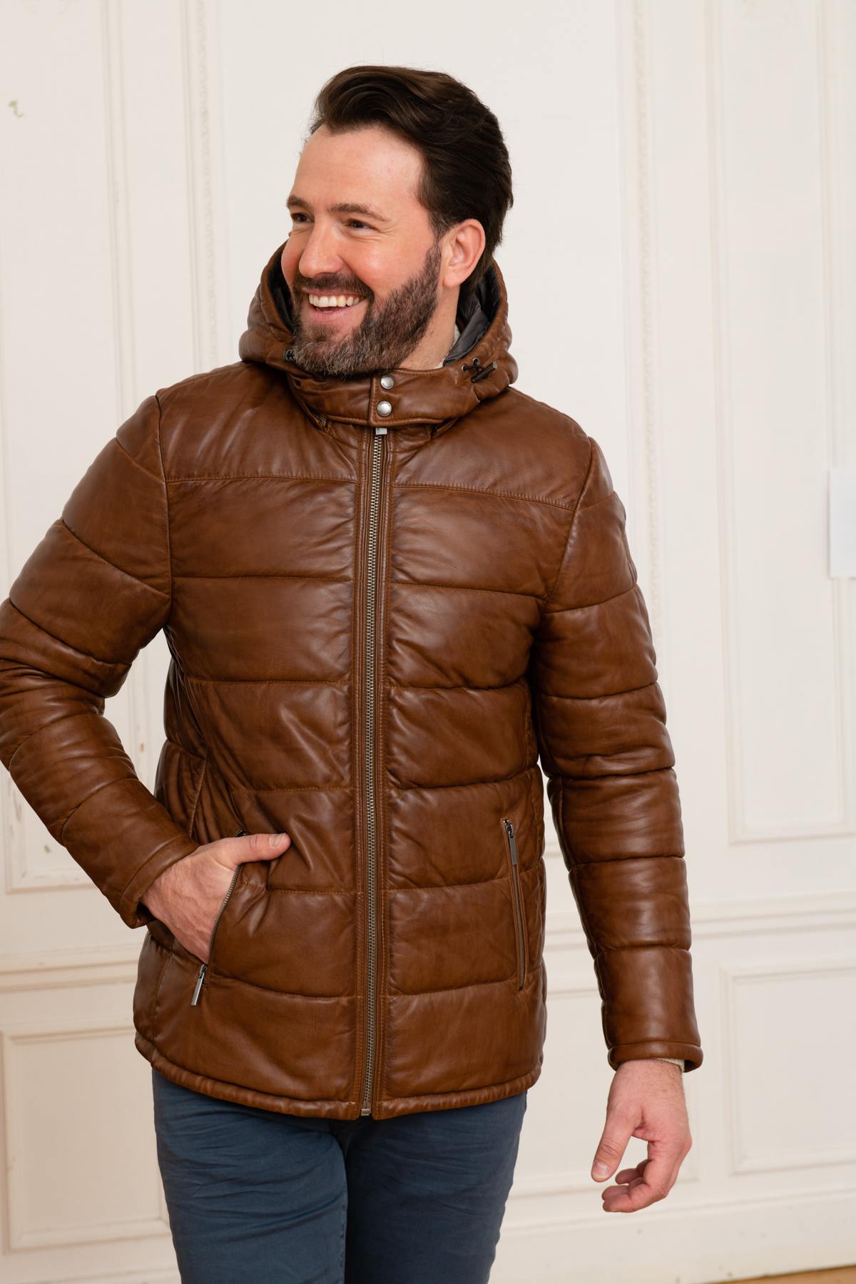 Brown leather down jacket with hood - Image n°4