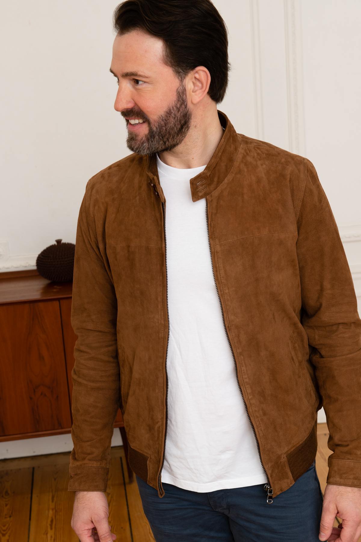 Teddy-style jacket in suede leather - Image n°7