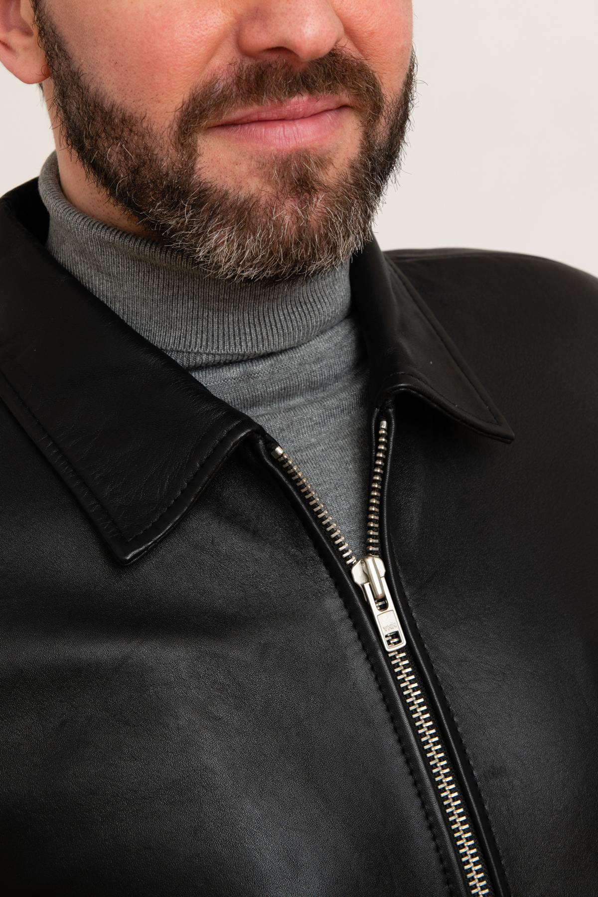 Black leather jacket with shirt collar - Image n°8