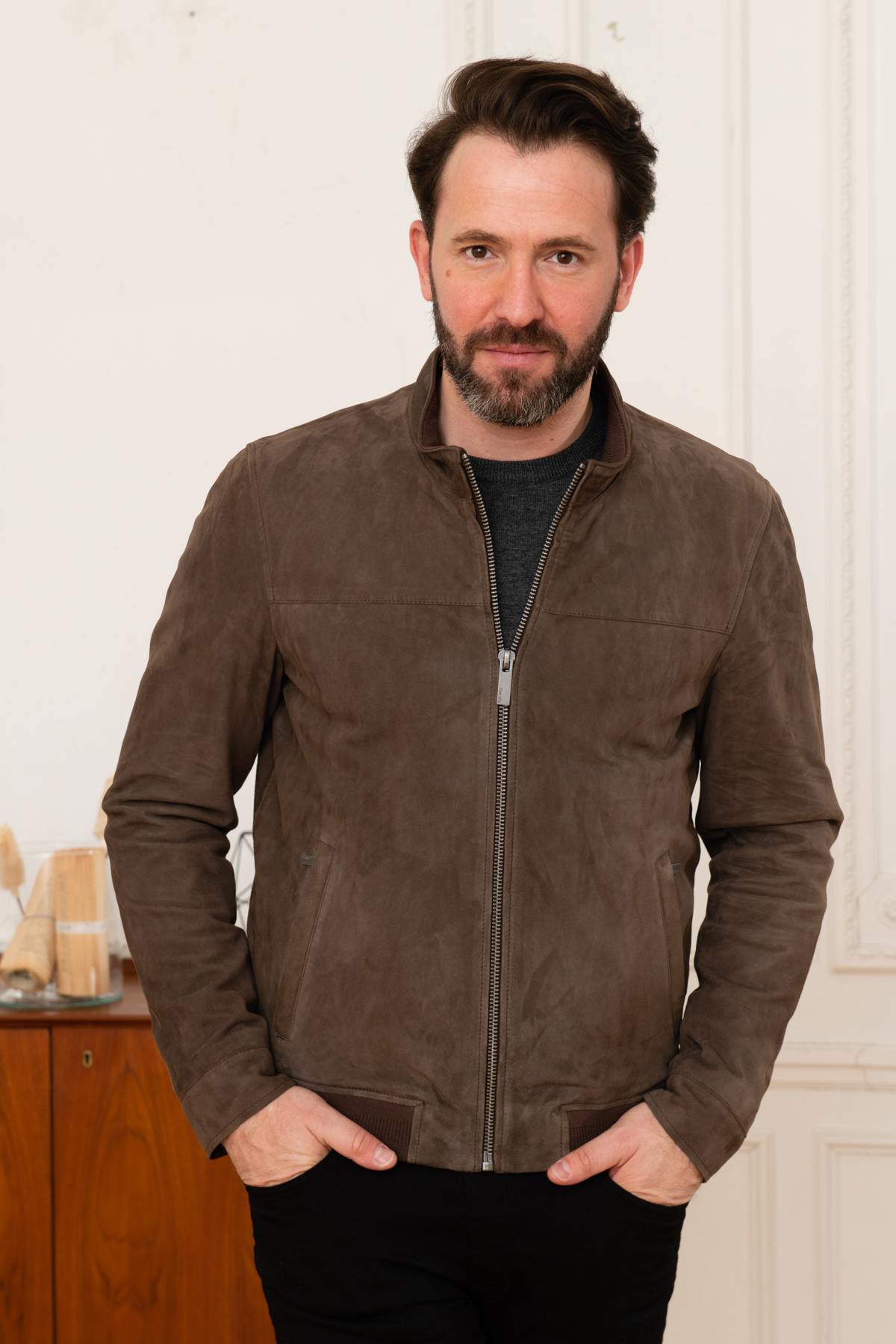 Casual suede goat leather jacket - Image n°4