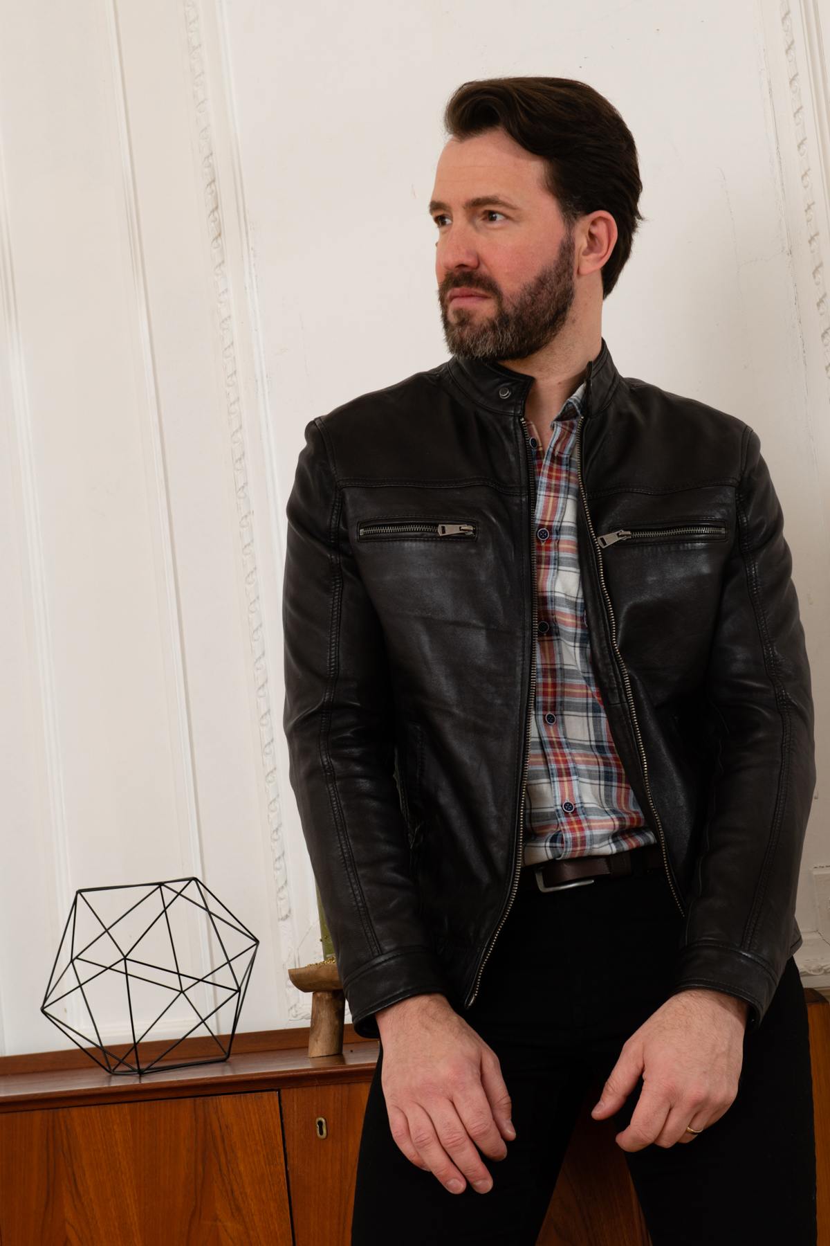 Black leather jacket with biker collar - Image n°6