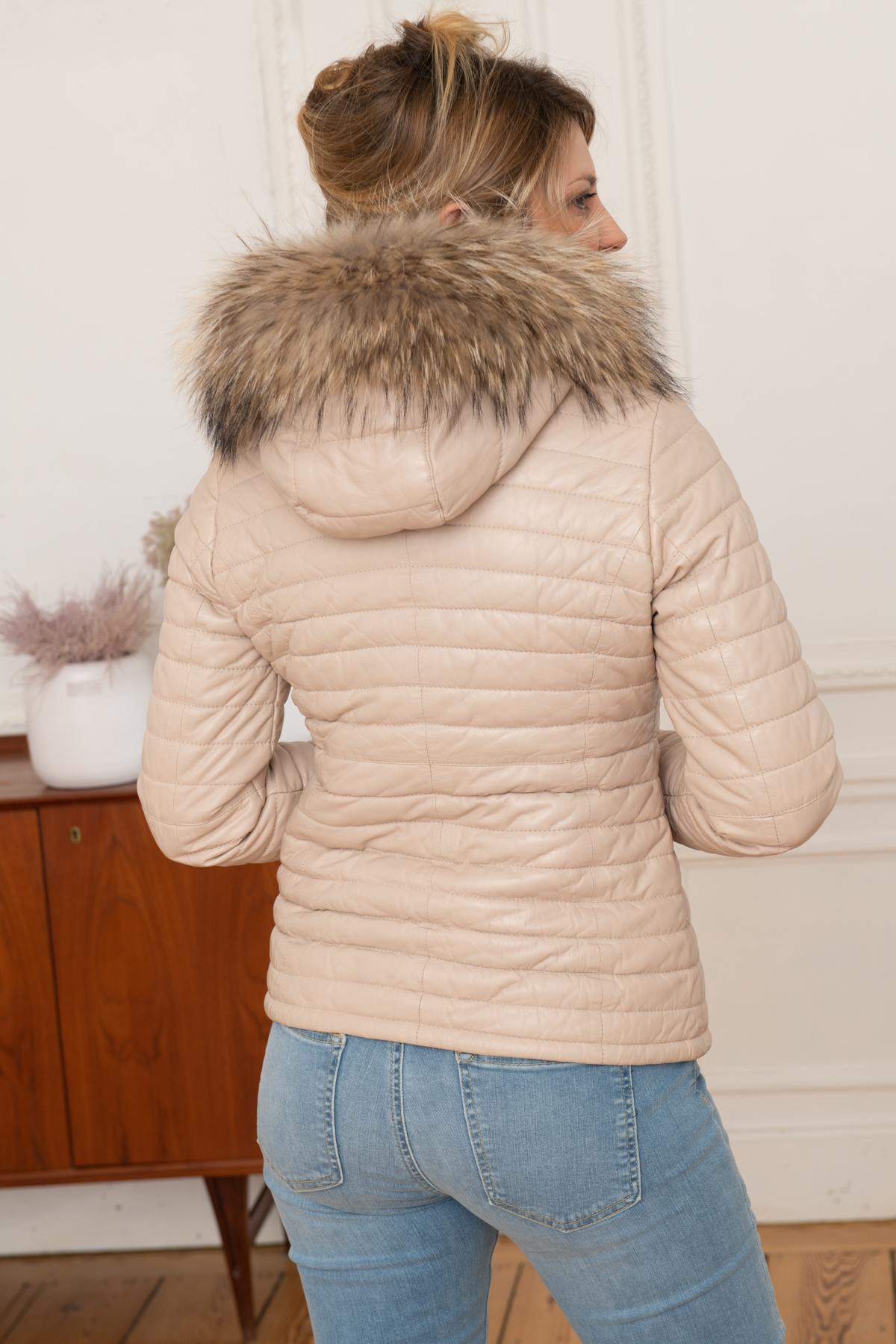 Leather sportswear down jacket with fur-lined hood - Image n°6