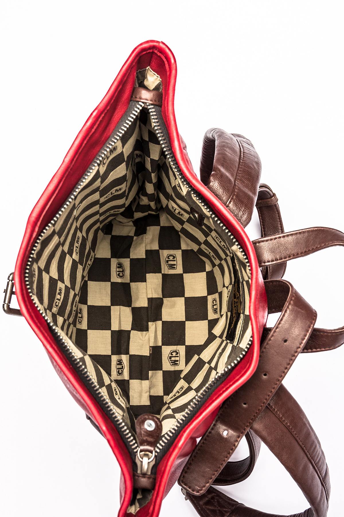 Red genuine leather racing backpack - Image n°3