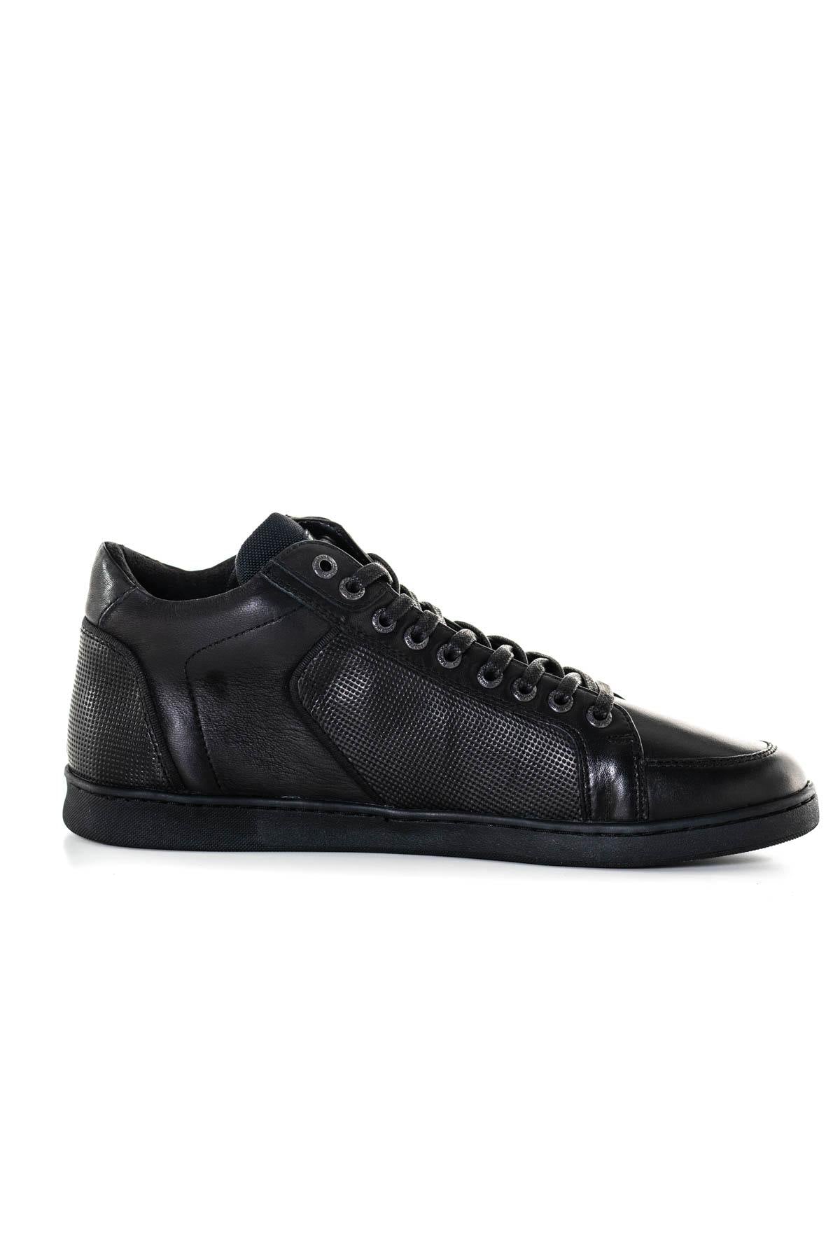 Monochrome black leather sneakers - Image n°2