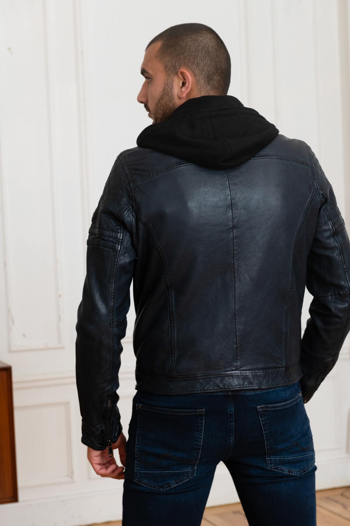 Navy blue leather jacket with removable hood - Image n°4