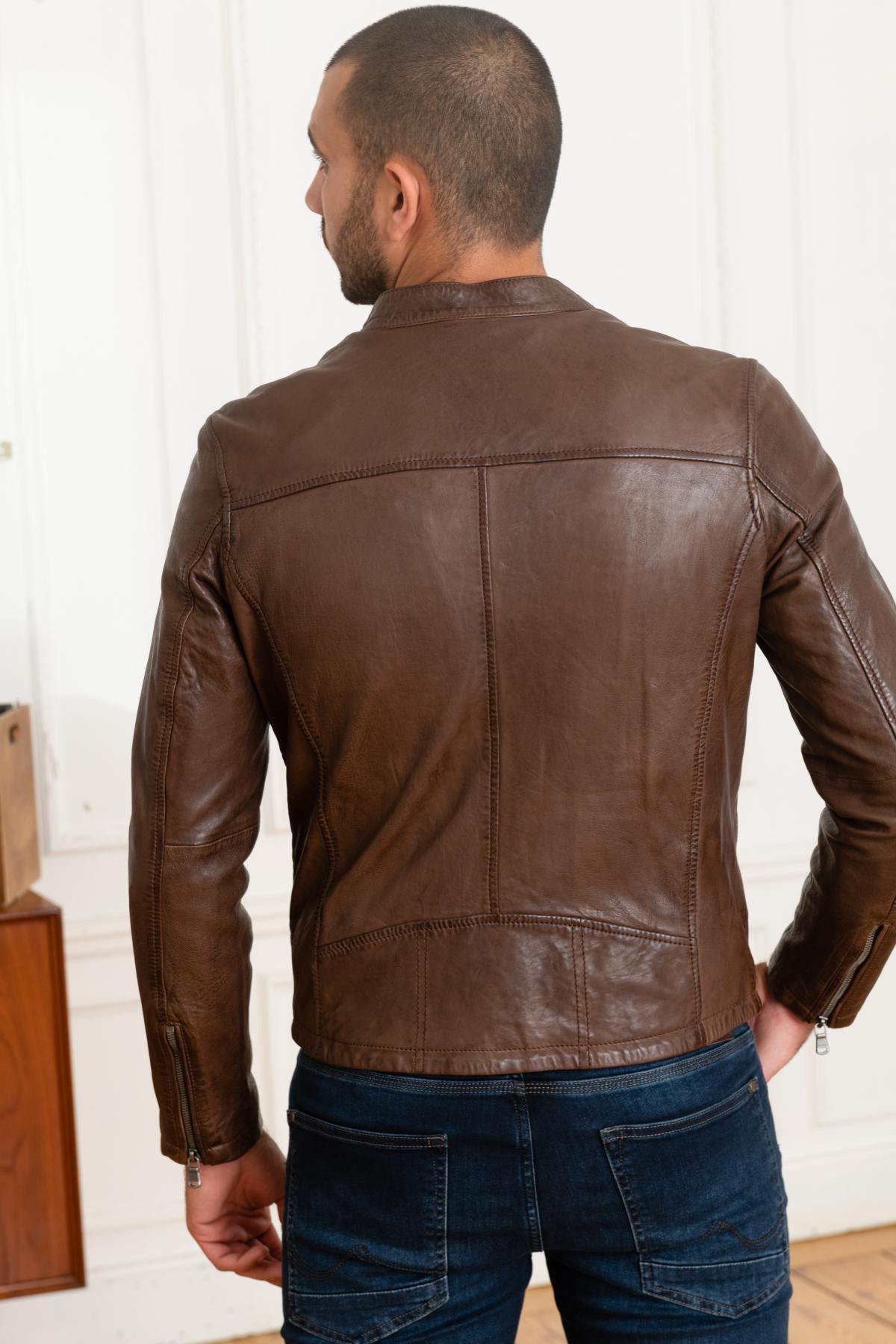 Brown vegetable-tanned lambskin jacket - Image n°5