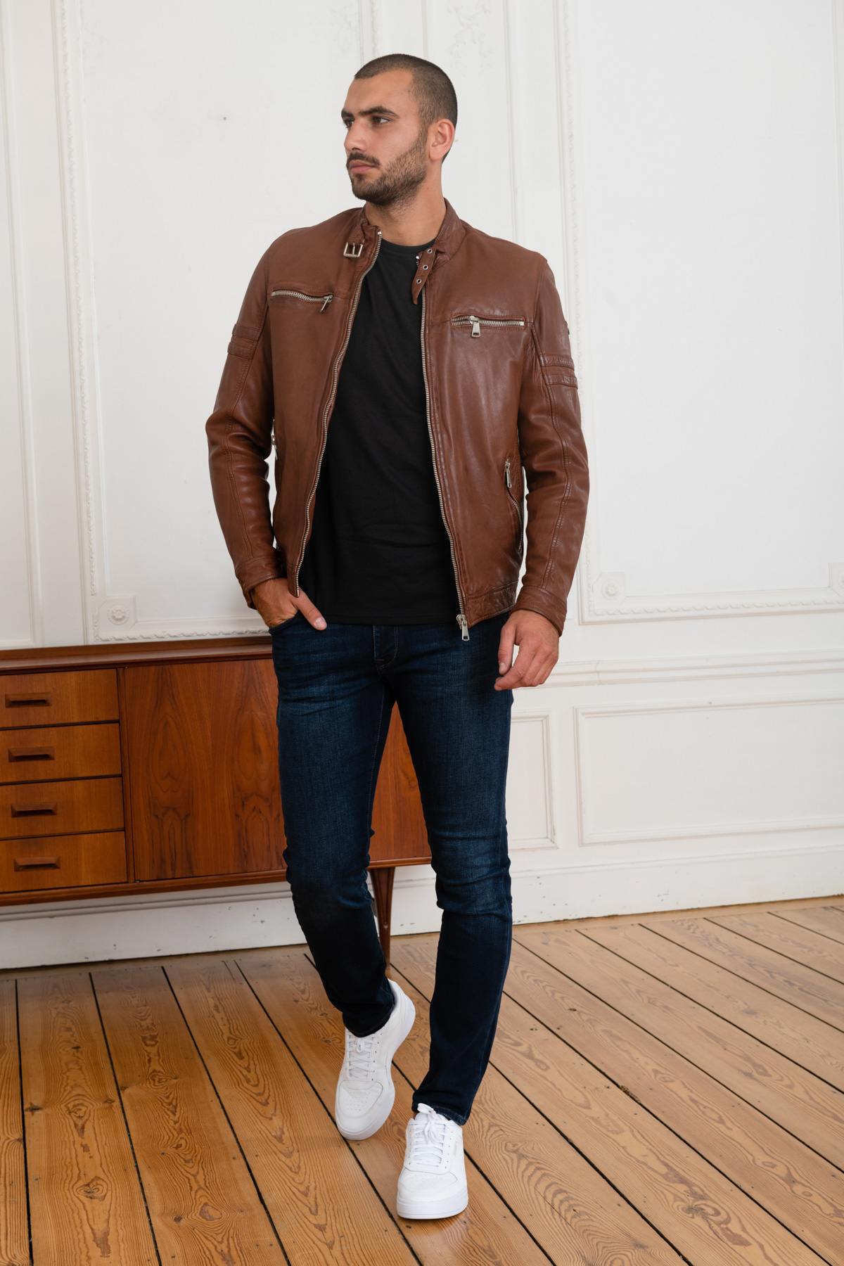 Cognac leather jacket with biker collar - Image n°2