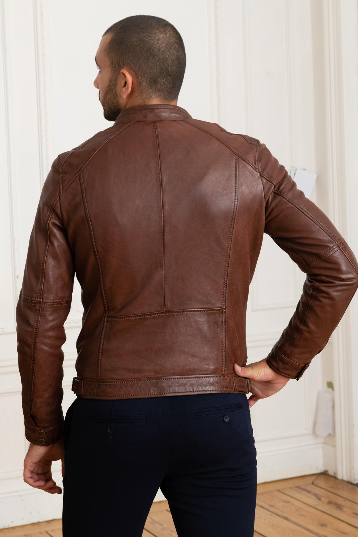 Brown slim-fit leather jacket - Image n°5