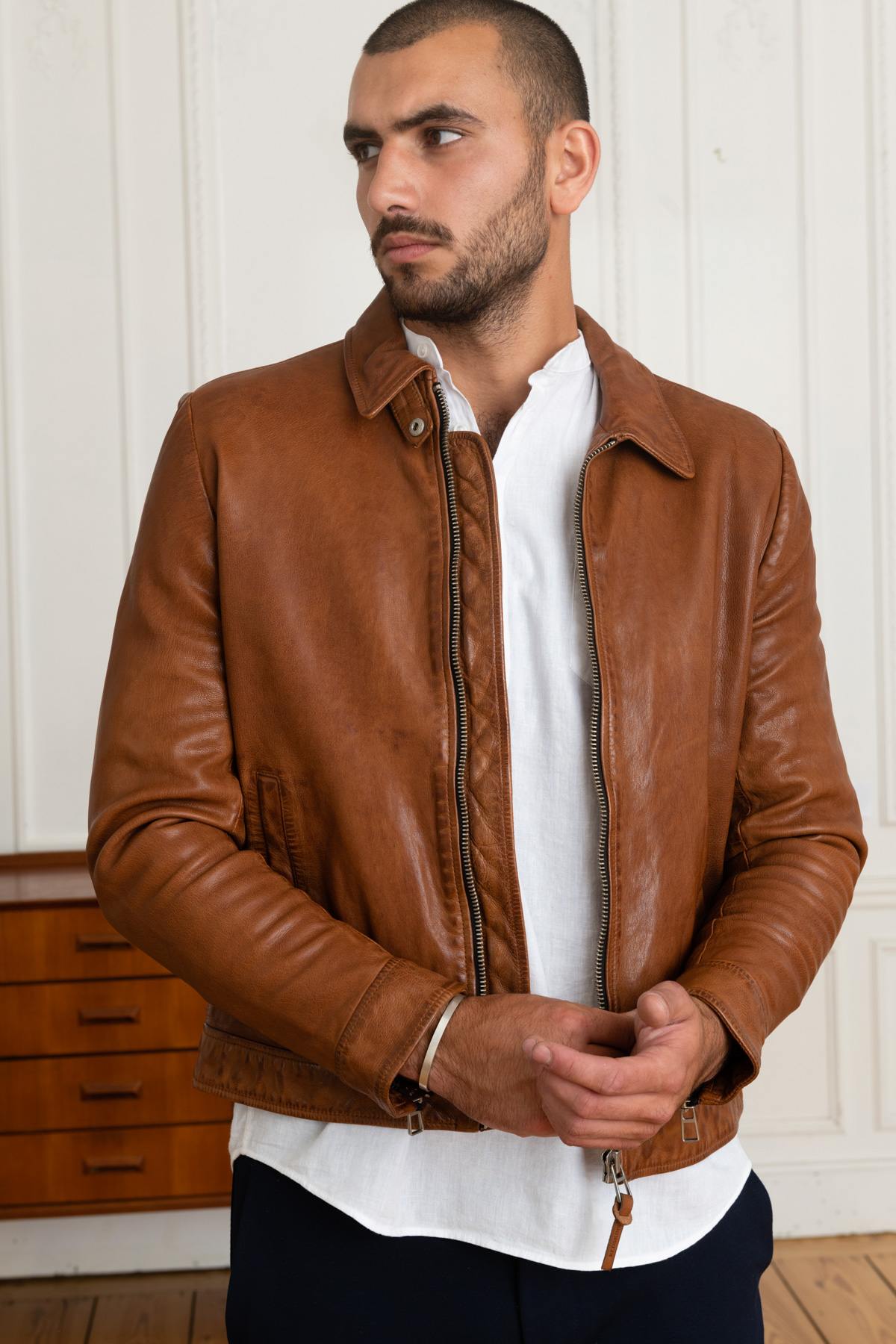 Eco-responsible leather jacket - Image n°7