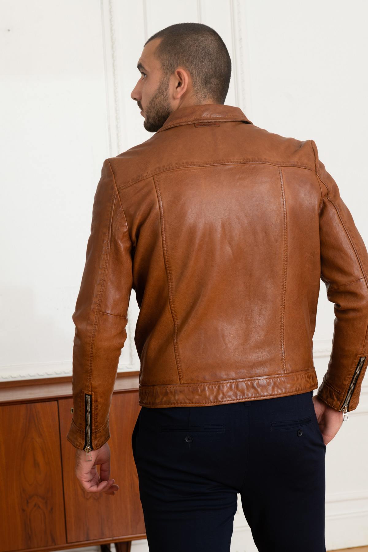 Eco-responsible leather jacket - Image n°5