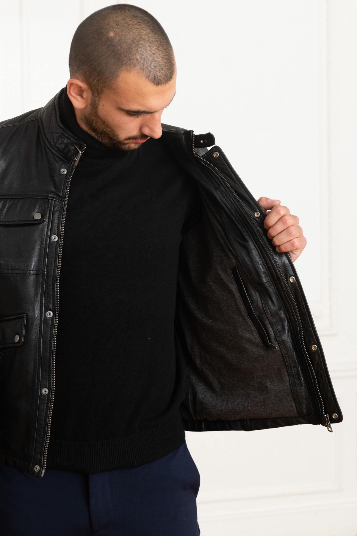 Slim fit black leather stand-up collar jacket - Image n°4