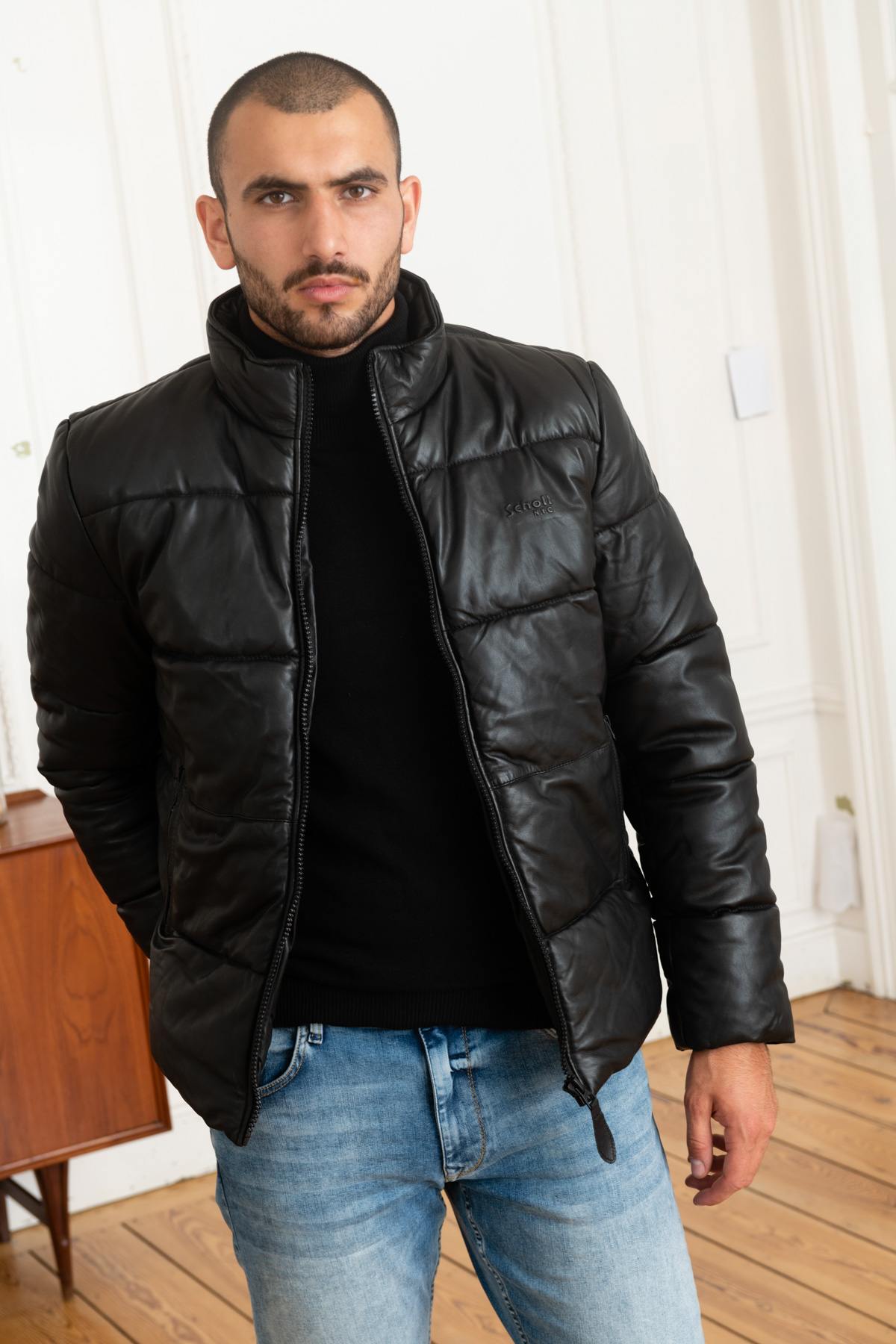 Warm down jacket in black genuine leather - Image n°7