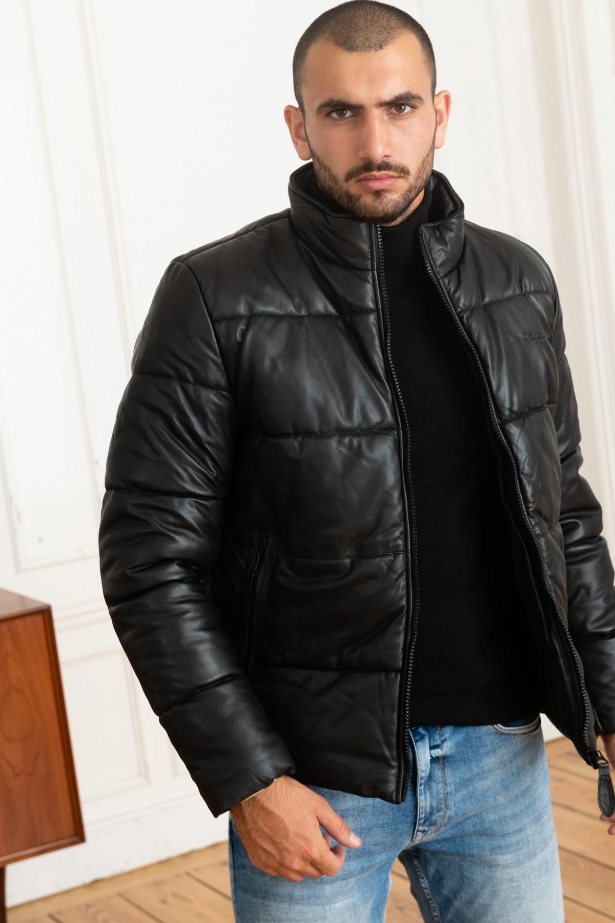 Warm down jacket in black genuine leather - Image n°3