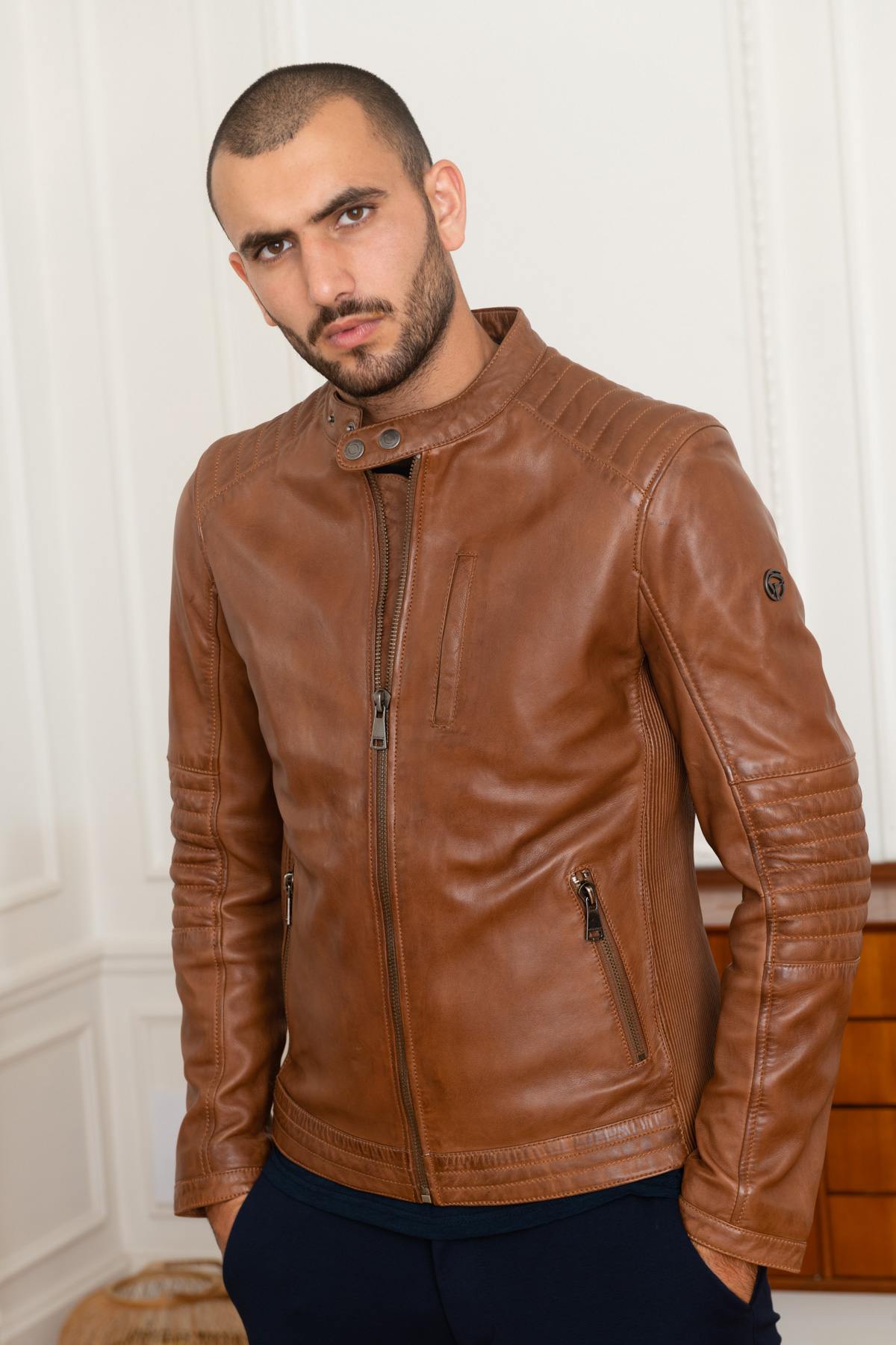 Biker-style jacket in cognac leather - Image n°3