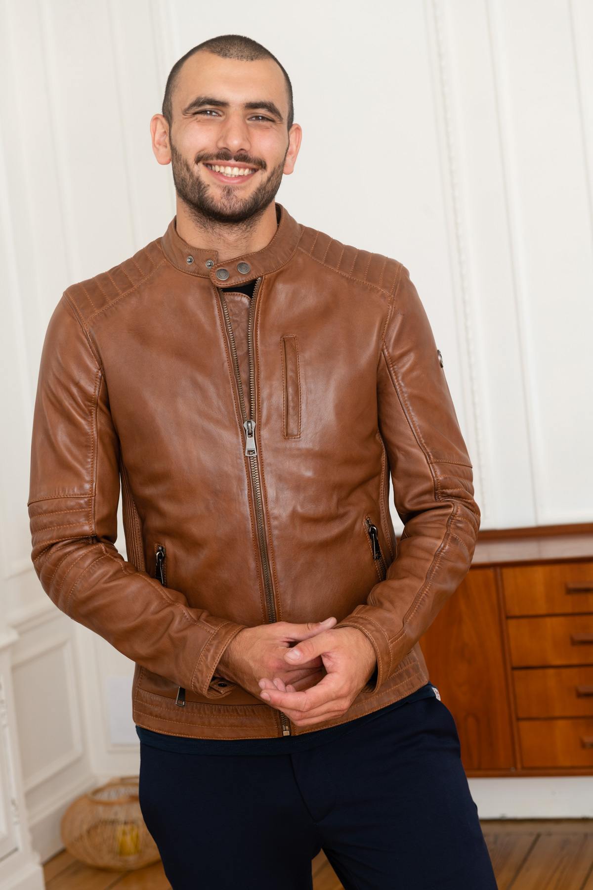 Biker-style jacket in cognac leather - Image n°7