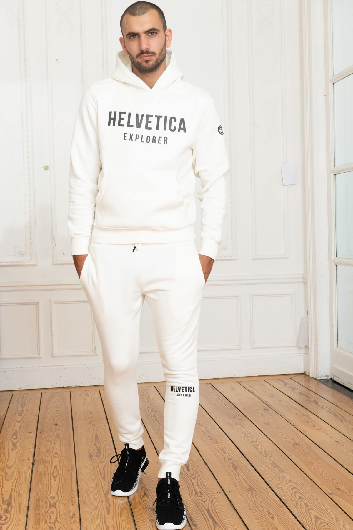 White streetwear hoodie - Image n°2