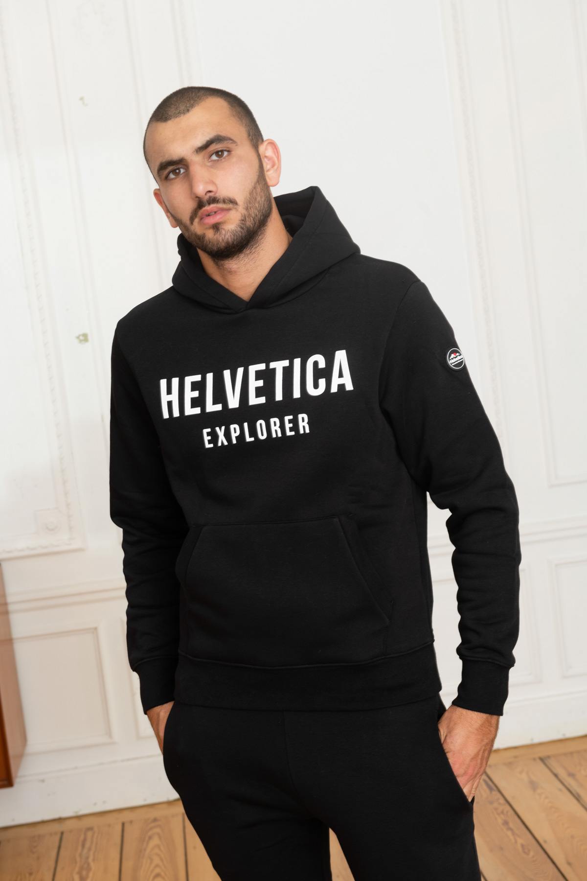 Men's black hoodie - Image n°1