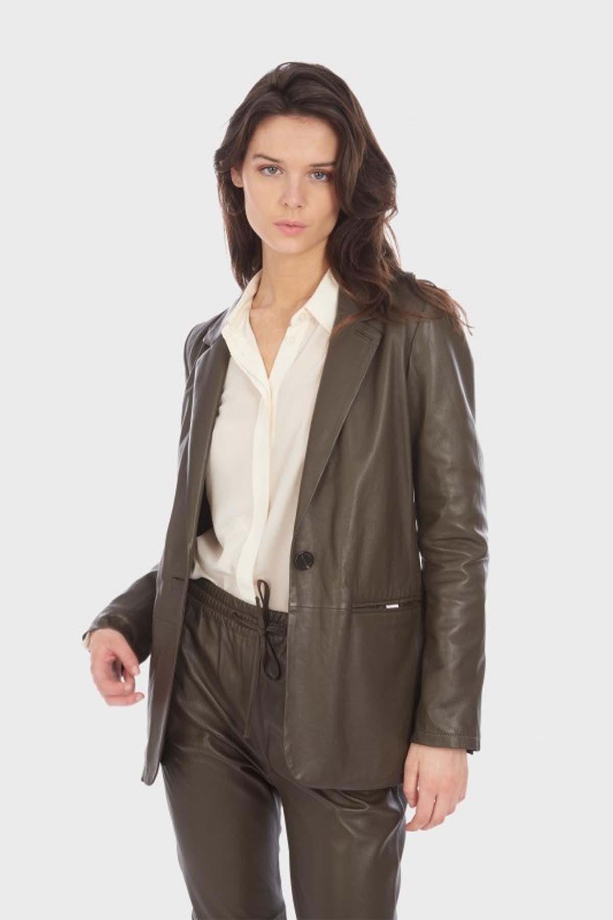 Women's brown leather blazer - Image n°1