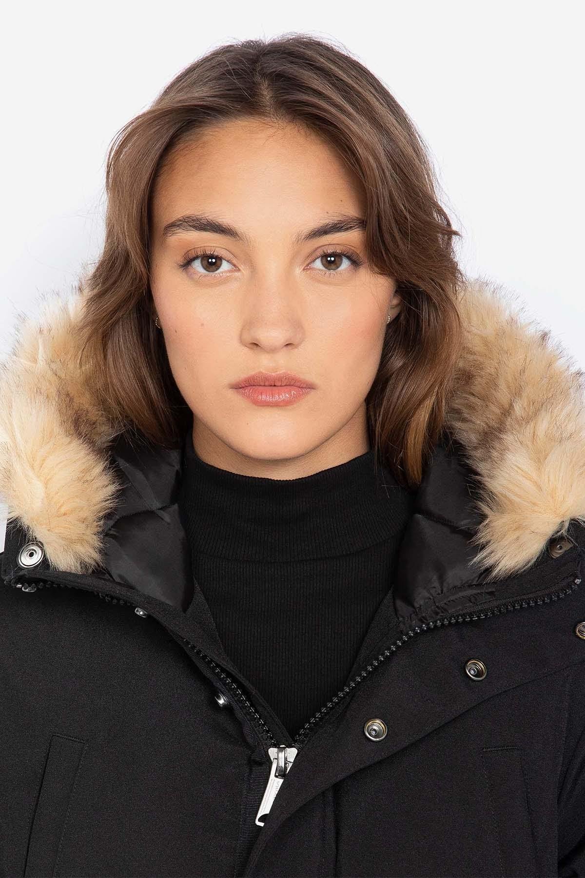 Women's black parka with detachable fur-lined hood - Image n°8