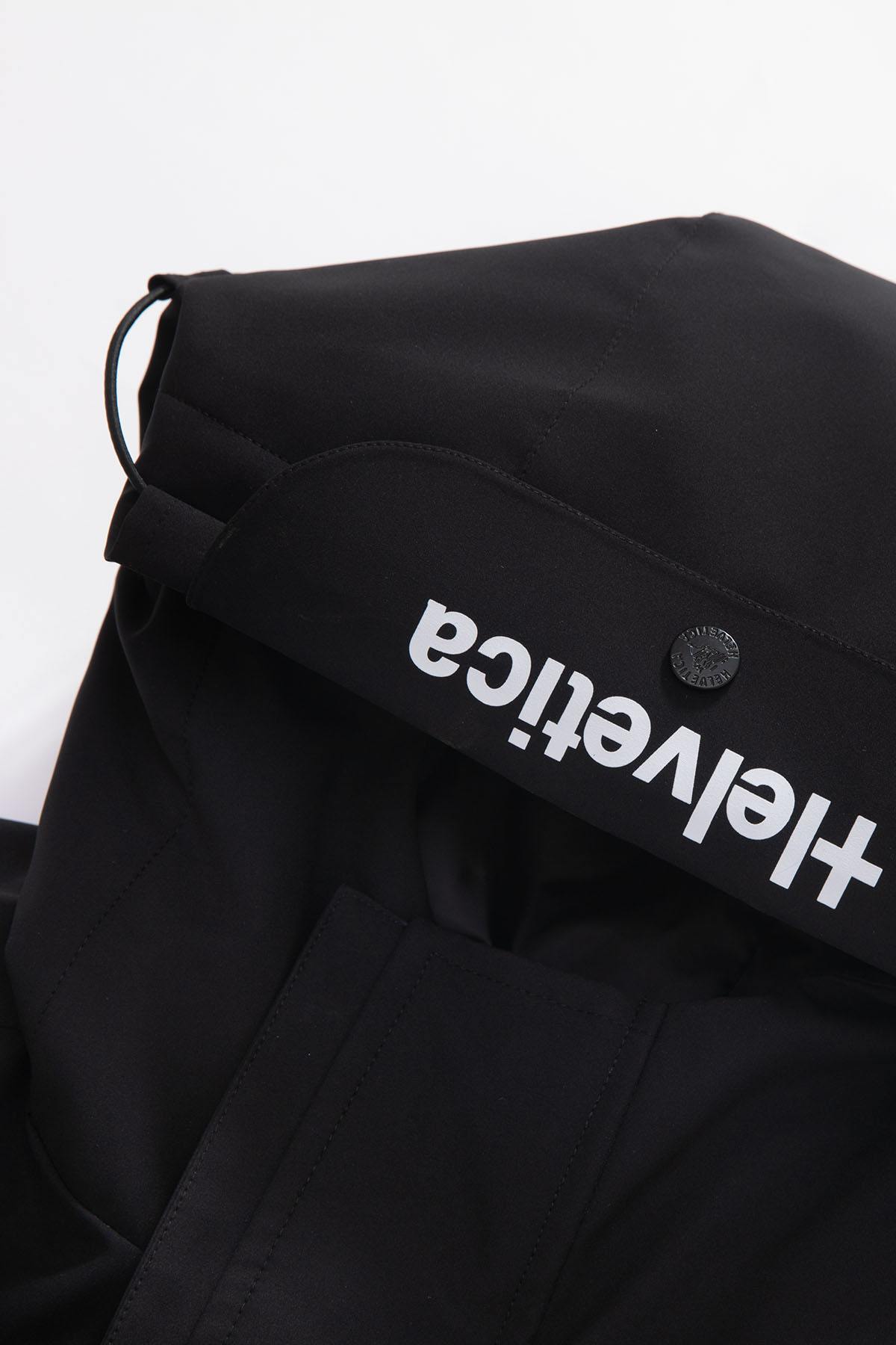 Black technical mountain parka - Image n°10