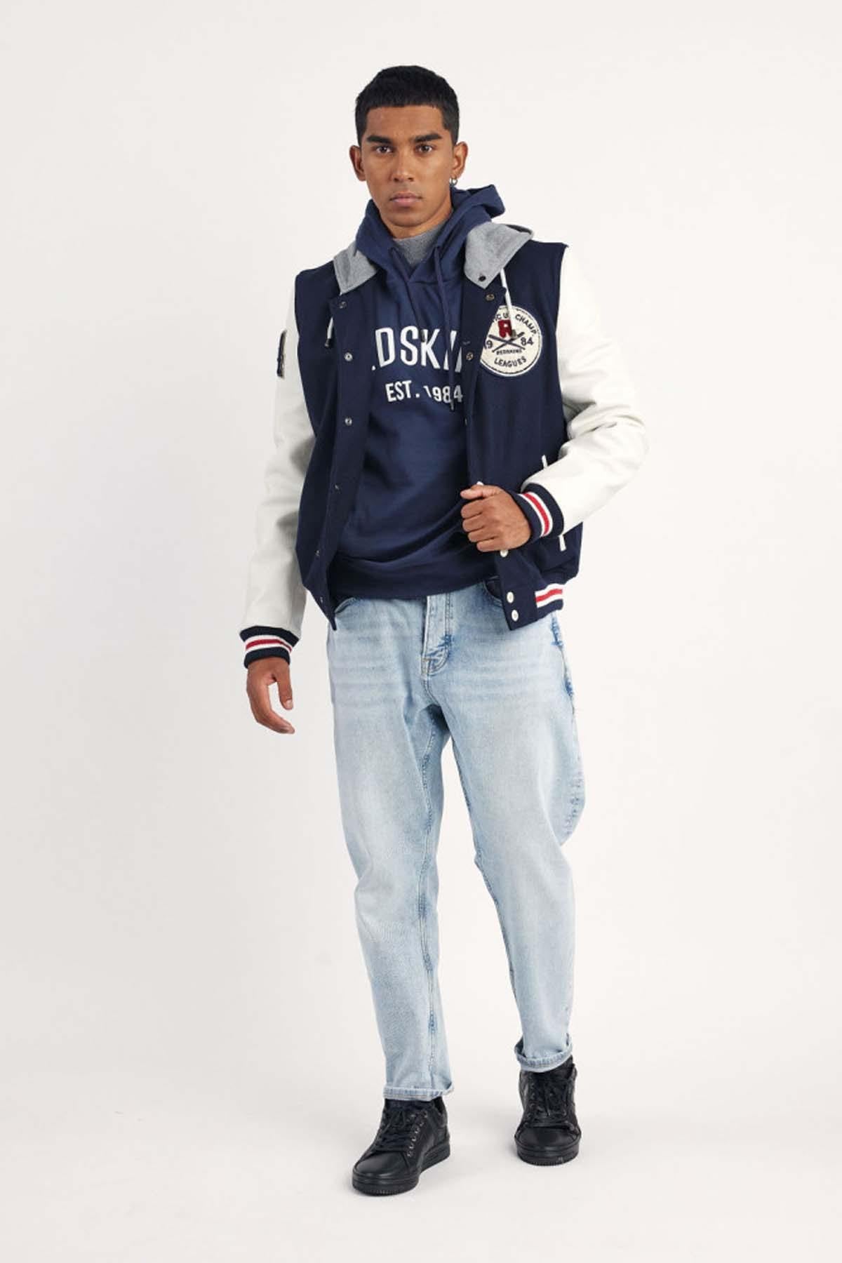 Two-tone blue and white varsity teddy - Image n°4