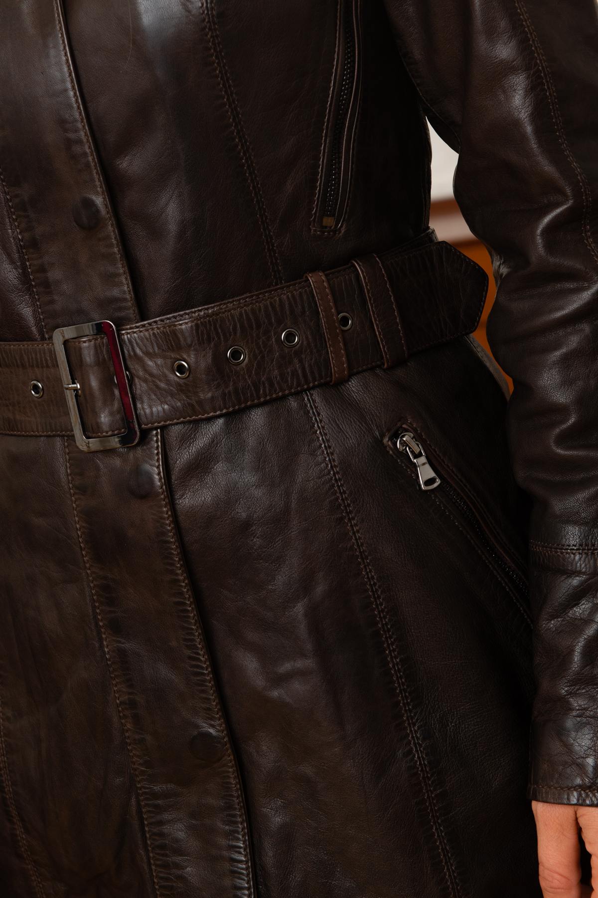 Brown leather belted jacket - Image n°3